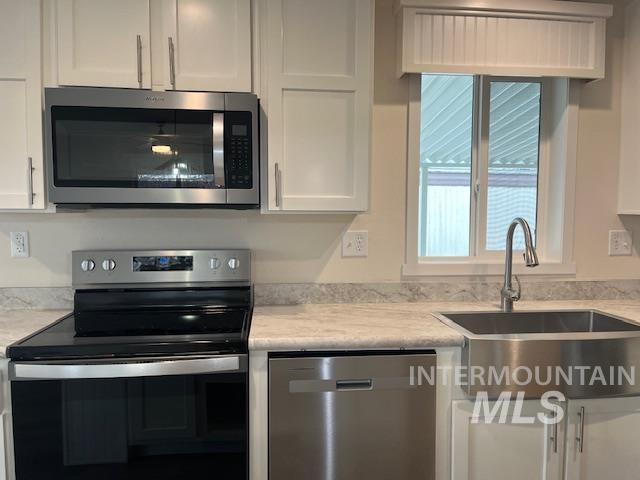 2401 S Owyhee St. #52, Boise, Idaho 83705, 3 Bedrooms, 2 Bathrooms, Residential For Sale, Price $185,000,MLS 98969126