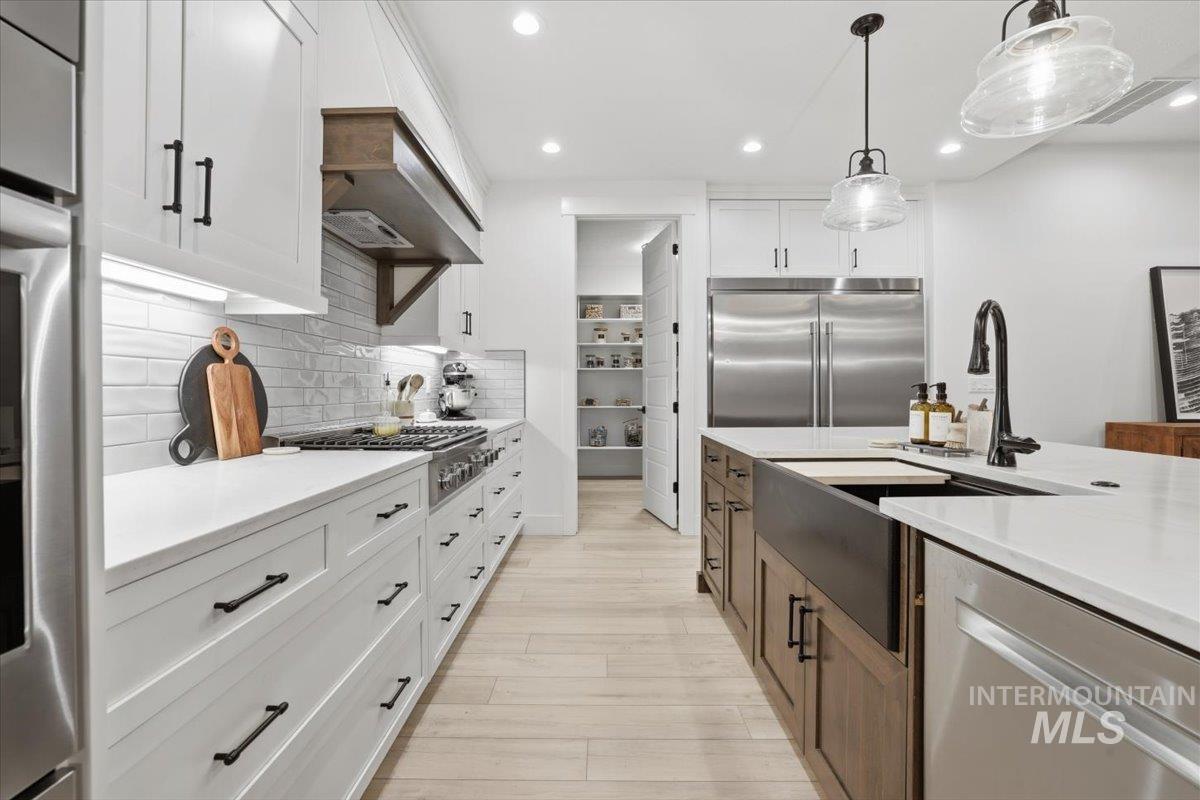 5906 N Schumann Ln, Meridian, Idaho 83646, 5 Bedrooms, 3 Bathrooms, Residential For Sale, Price $1,800,000,MLS 98969127