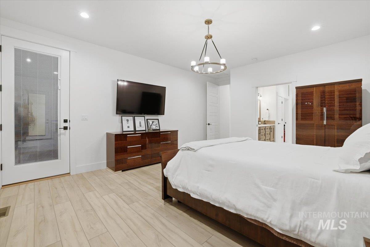 5906 N Schumann Ln, Meridian, Idaho 83646, 5 Bedrooms, 3 Bathrooms, Residential For Sale, Price $1,800,000,MLS 98969127