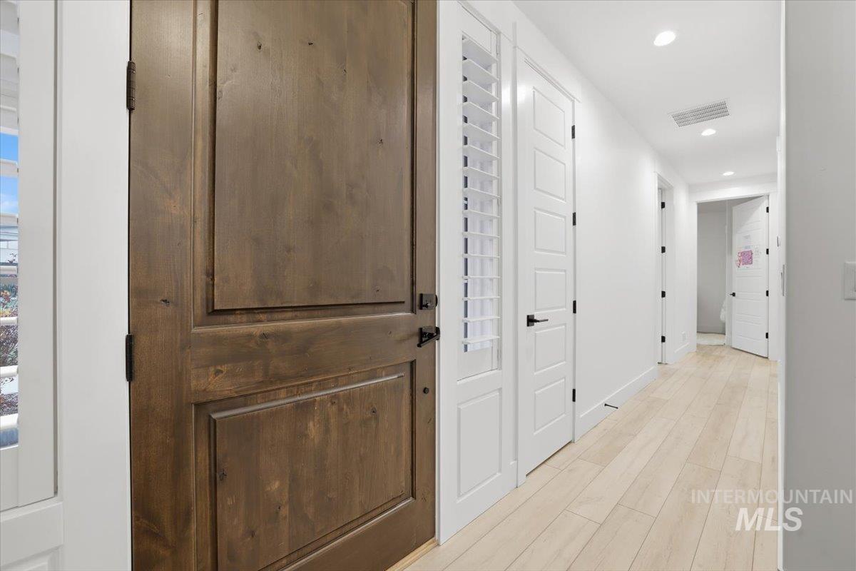 5906 N Schumann Ln, Meridian, Idaho 83646, 5 Bedrooms, 3 Bathrooms, Residential For Sale, Price $1,800,000,MLS 98969127