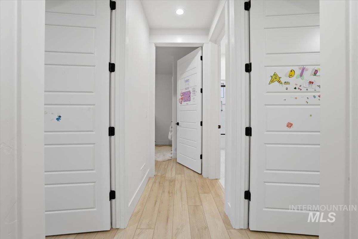 5906 N Schumann Ln, Meridian, Idaho 83646, 5 Bedrooms, 3 Bathrooms, Residential For Sale, Price $1,800,000,MLS 98969127