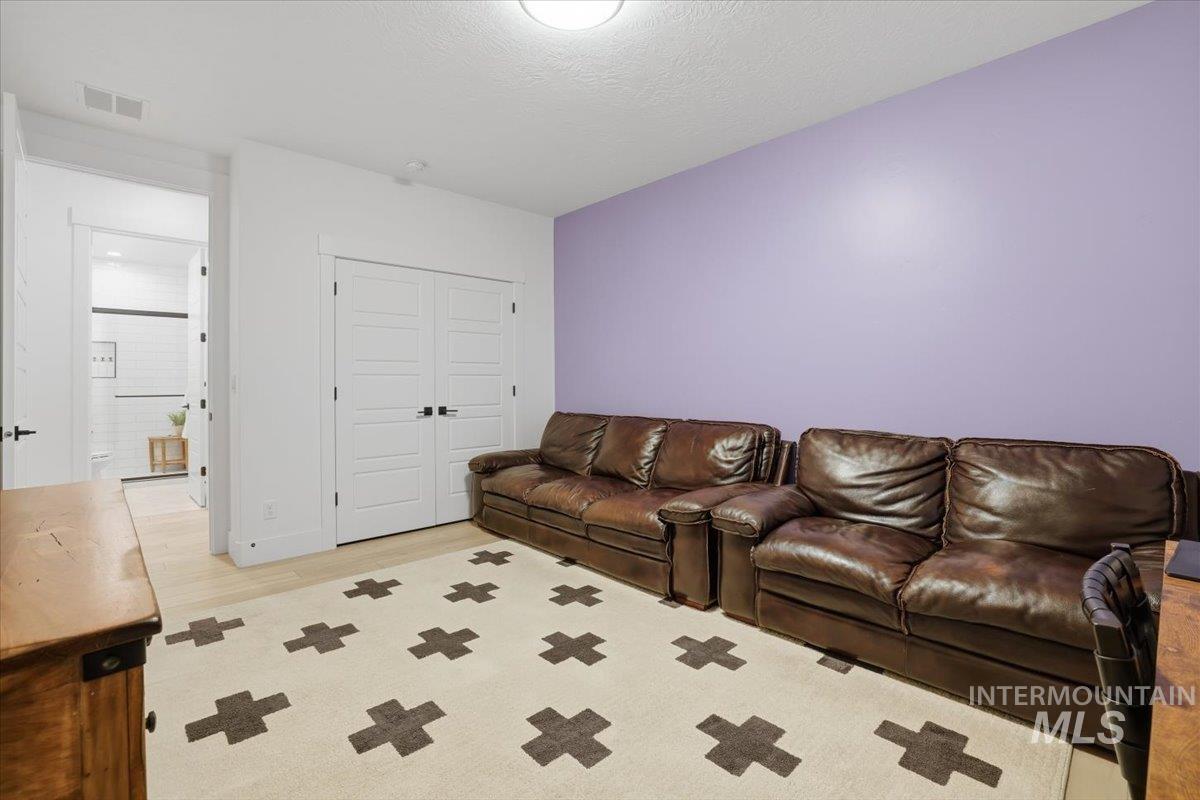 5906 N Schumann Ln, Meridian, Idaho 83646, 5 Bedrooms, 3 Bathrooms, Residential For Sale, Price $1,800,000,MLS 98969127