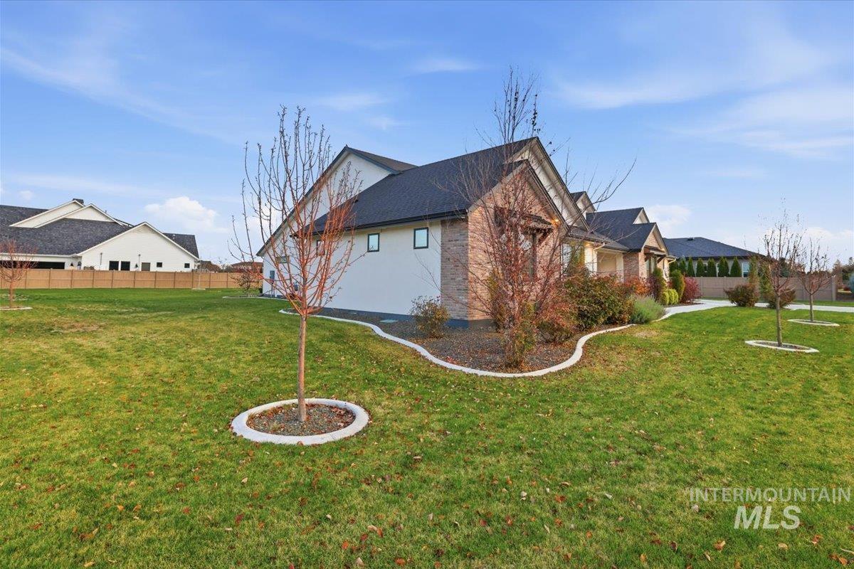 5906 N Schumann Ln, Meridian, Idaho 83646, 5 Bedrooms, 3 Bathrooms, Residential For Sale, Price $1,800,000,MLS 98969127