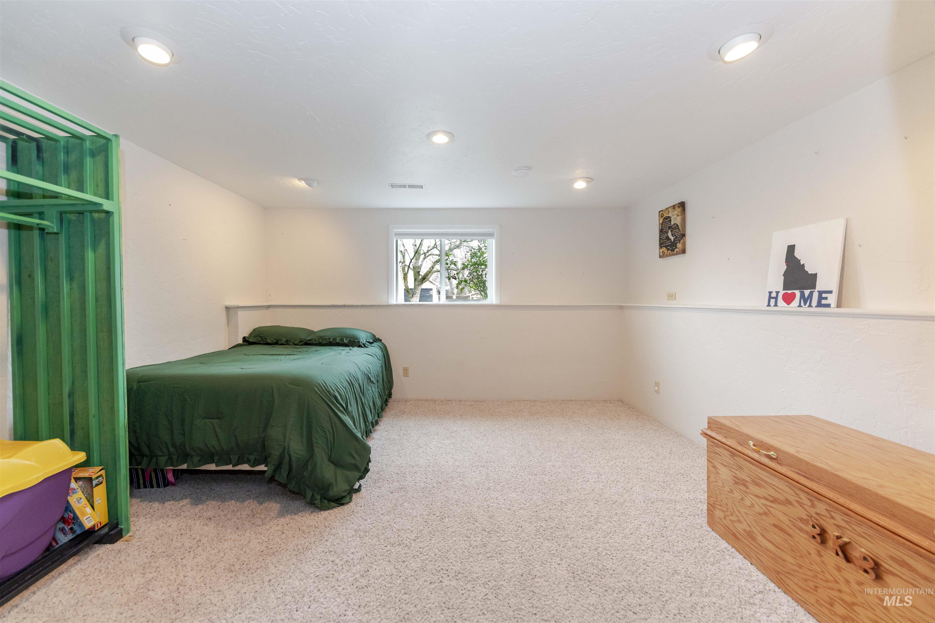 930 Preston Ave, Lewiston, Idaho 83501, 5 Bedrooms, 3 Bathrooms, Residential For Sale, Price $450,000,MLS 98969136