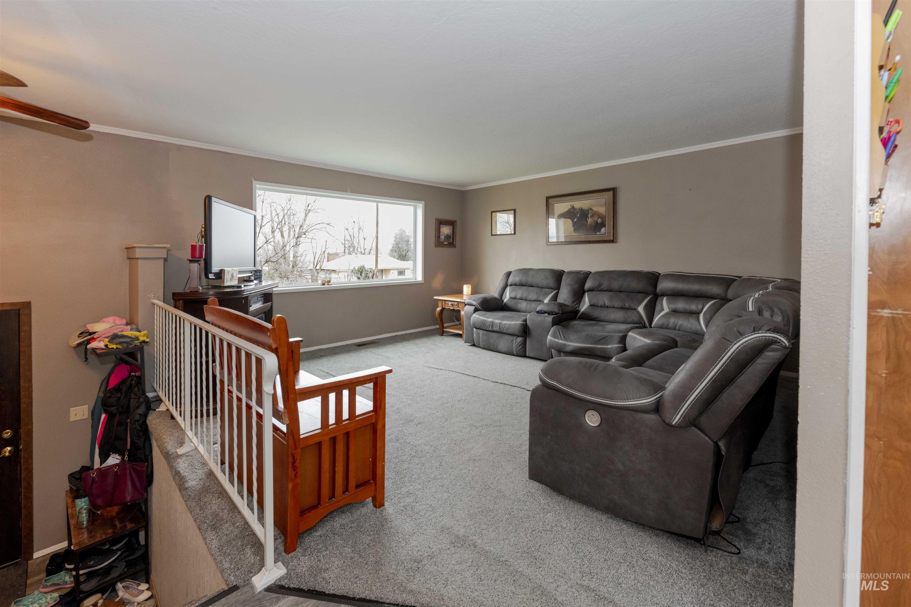 930 Preston Ave, Lewiston, Idaho 83501, 5 Bedrooms, 3 Bathrooms, Residential For Sale, Price $450,000,MLS 98969136