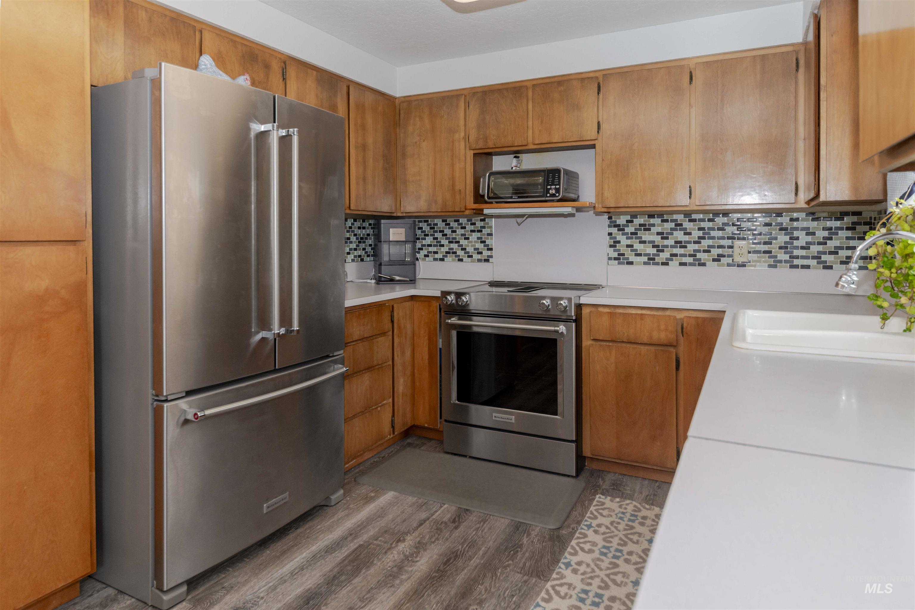 930 Preston Ave, Lewiston, Idaho 83501, 5 Bedrooms, 3 Bathrooms, Residential For Sale, Price $450,000,MLS 98969136