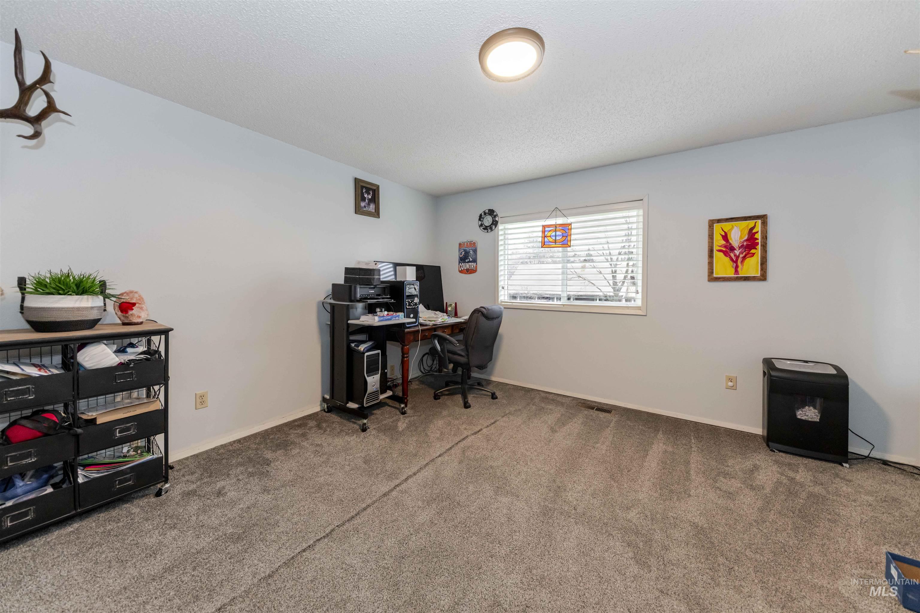 930 Preston Ave, Lewiston, Idaho 83501, 5 Bedrooms, 3 Bathrooms, Residential For Sale, Price $450,000,MLS 98969136