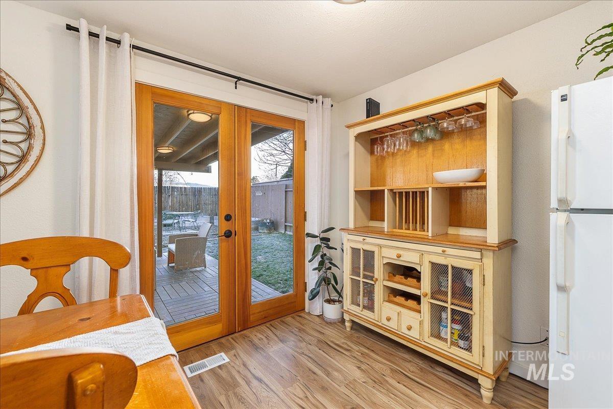 2480 S. Virginia St, Boise, Idaho 83705, 3 Bedrooms, 1 Bathroom, Residential For Sale, Price $389,900,MLS 98969137