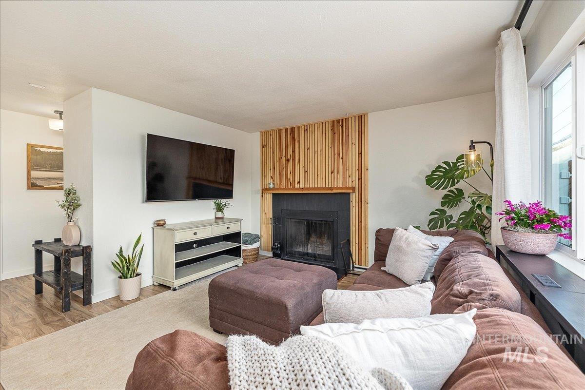 2480 S. Virginia St, Boise, Idaho 83705, 3 Bedrooms, 1 Bathroom, Residential For Sale, Price $389,900,MLS 98969137