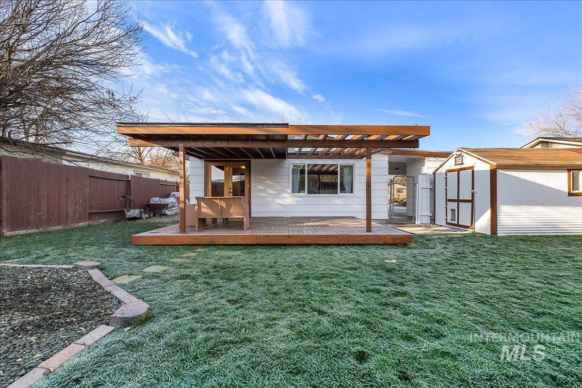 2480 S. Virginia St, Boise, Idaho 83705, 3 Bedrooms, 1 Bathroom, Residential For Sale, Price $389,900,MLS 98969137