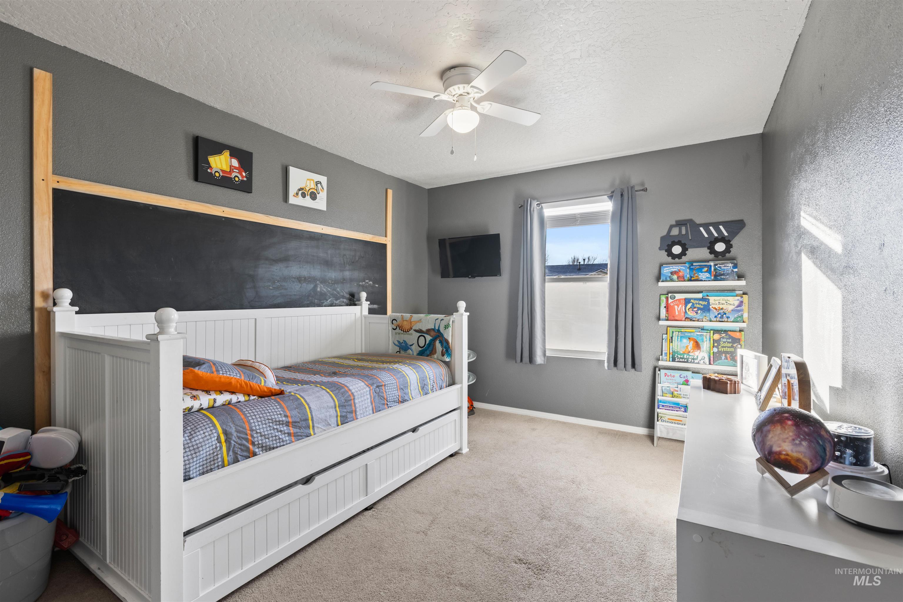 230 E Poplin St., Kuna, Idaho 83634-1492, 4 Bedrooms, 2.5 Bathrooms, Residential For Sale, Price $429,900, 98969142