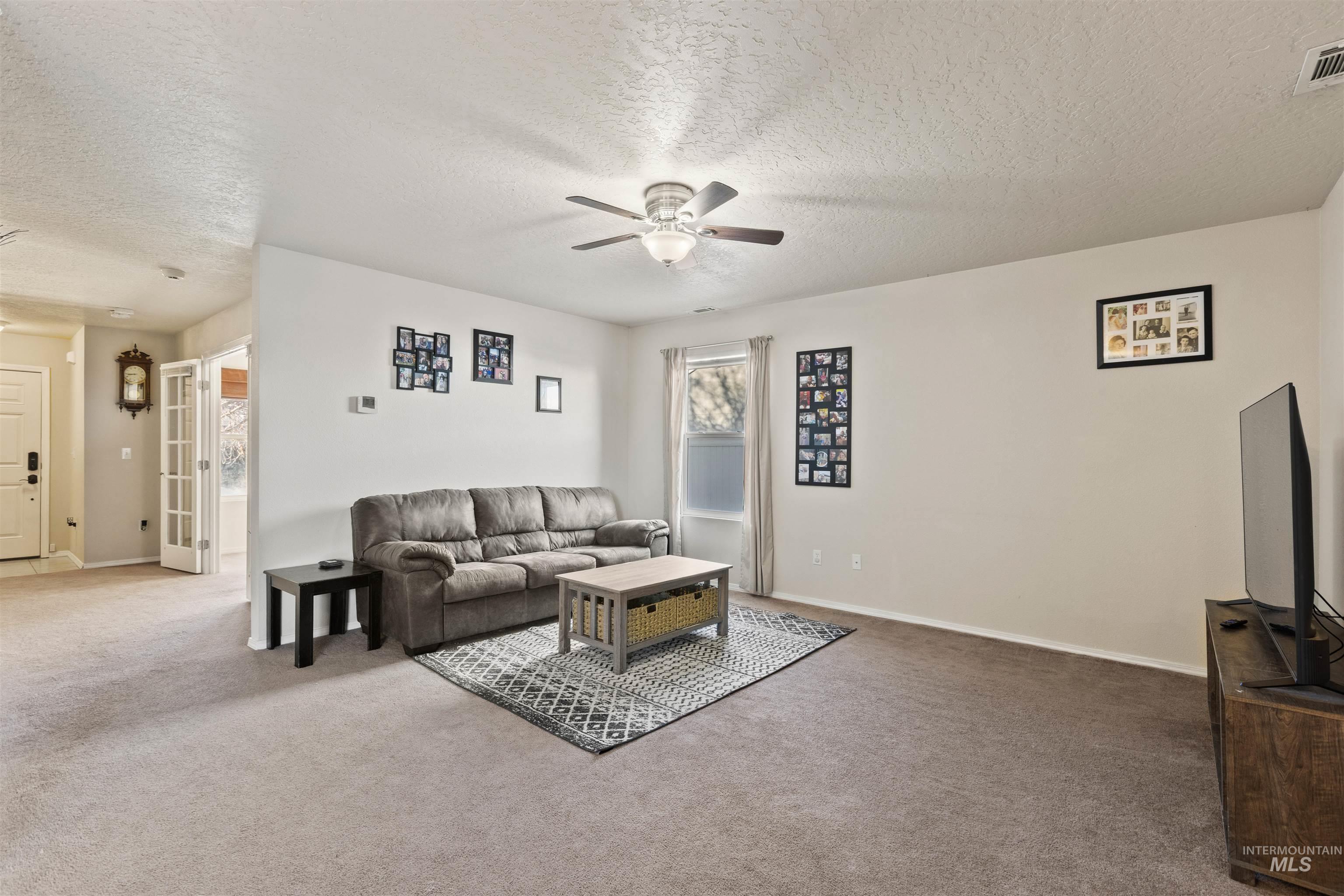 230 E Poplin St., Kuna, Idaho 83634-1492, 4 Bedrooms, 2.5 Bathrooms, Residential For Sale, Price $429,900, 98969142