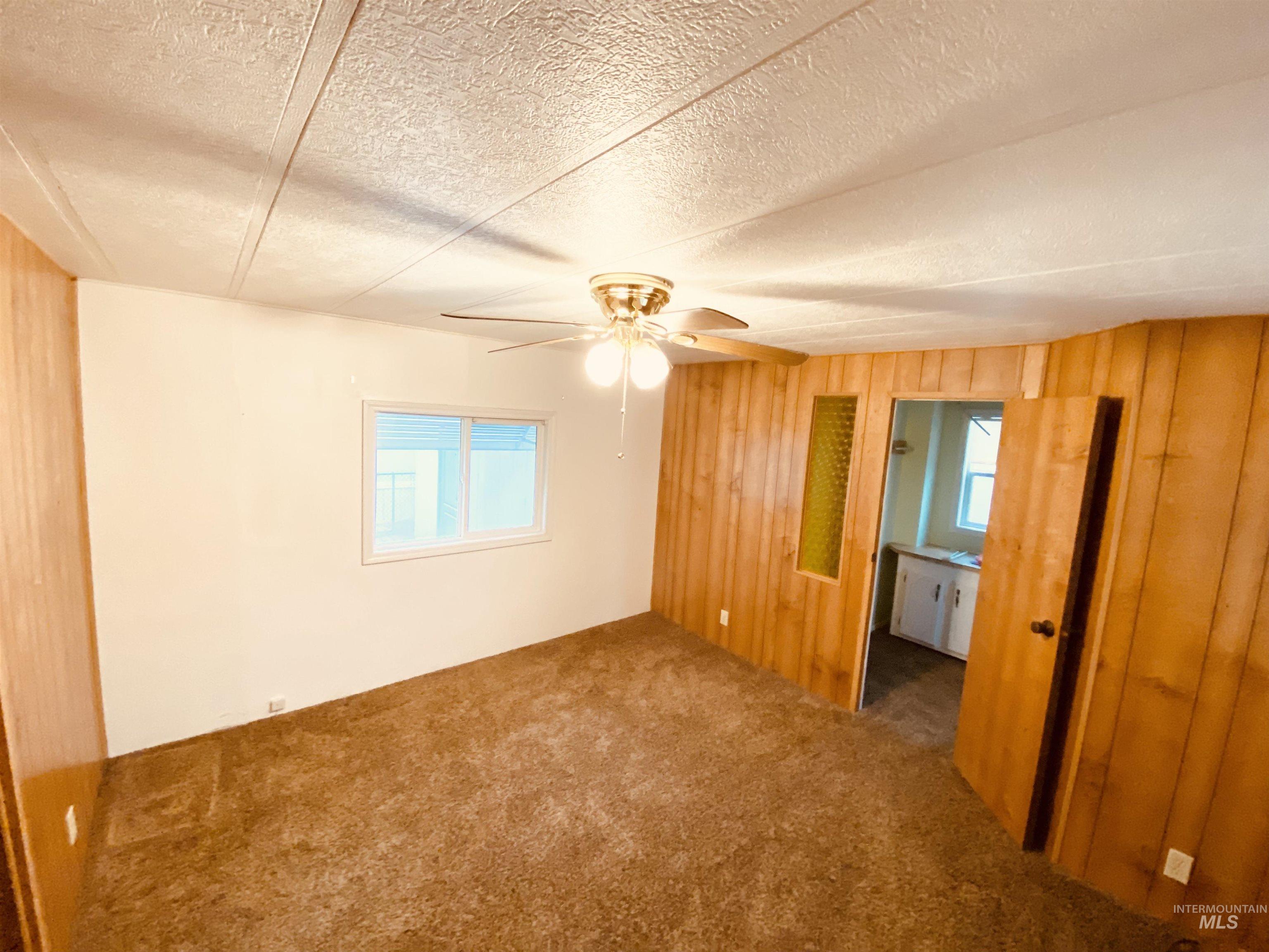 2205 E Linden, Caldwell, Idaho 83605, 2 Bedrooms, 2 Bathrooms, Residential For Sale, Price $79,900,MLS 98969158