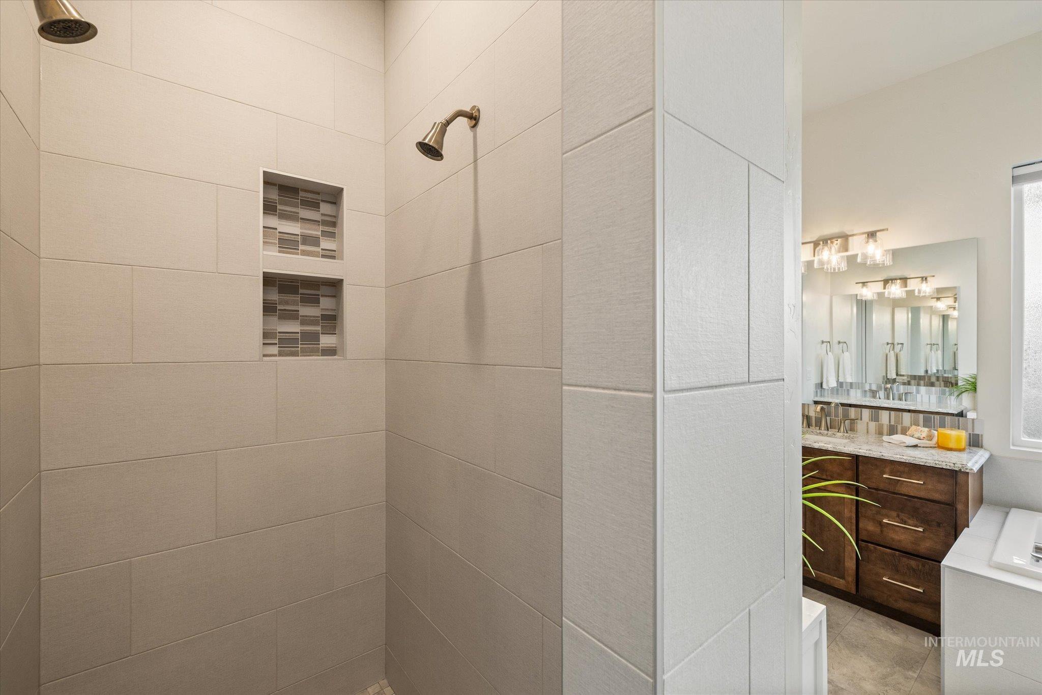 19011 N Eaglestone Pl, Boise, Idaho 83714-2010, 4 Bedrooms, 3 Bathrooms, Residential For Sale, Price $1,175,000,MLS 98969162