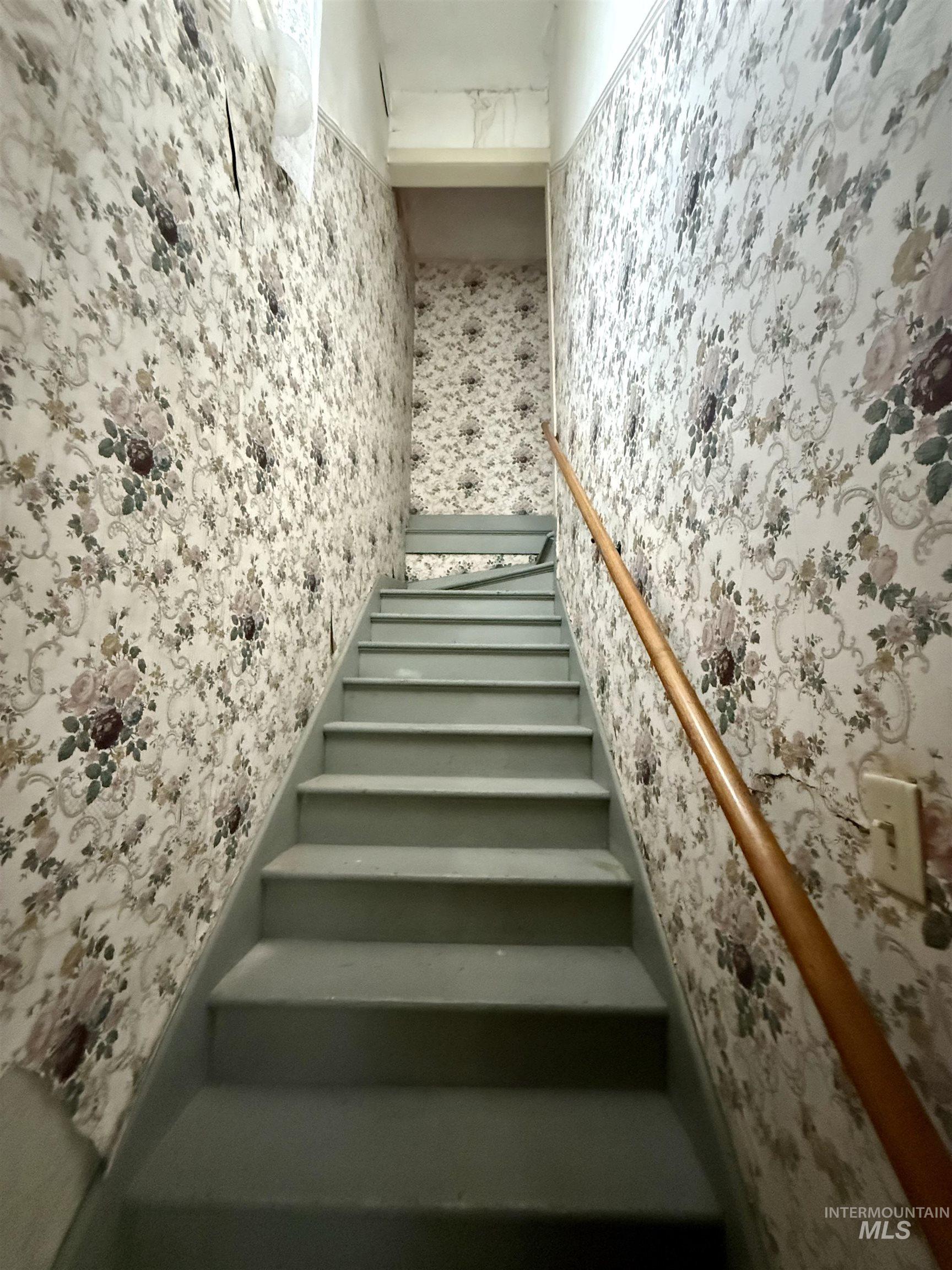 1368 Chestnut St., Clarkston, Washington 99403, 3 Bedrooms, 1 Bathroom, Residential For Sale, Price $325,000,MLS 98969164