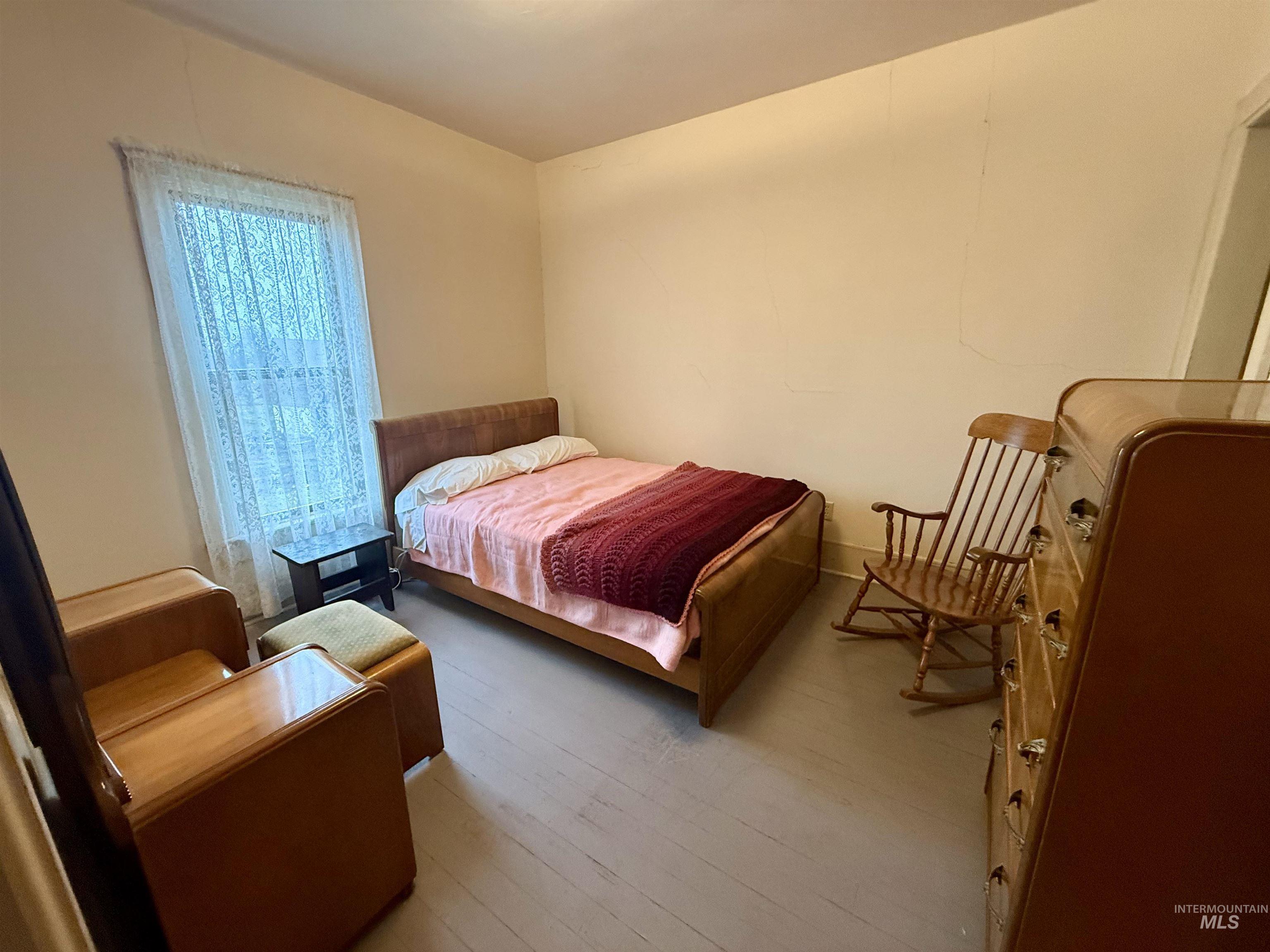 1368 Chestnut St., Clarkston, Washington 99403, 3 Bedrooms, 1 Bathroom, Residential For Sale, Price $325,000,MLS 98969164