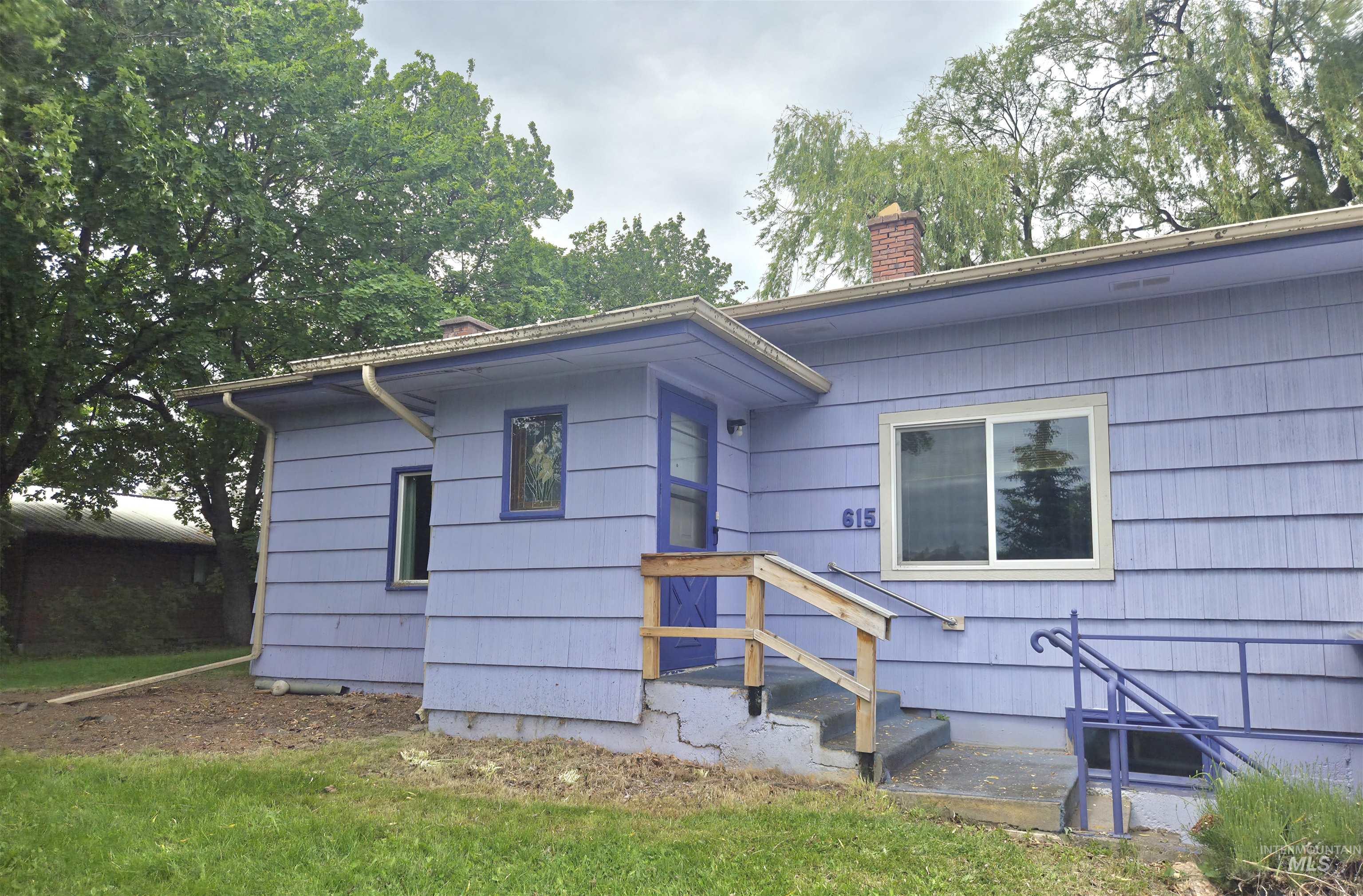 615 N Washington, Moscow, Idaho 83843, 4 Bedrooms, 2 Bathrooms, Residential For Sale, Price $449,000,MLS 98969172