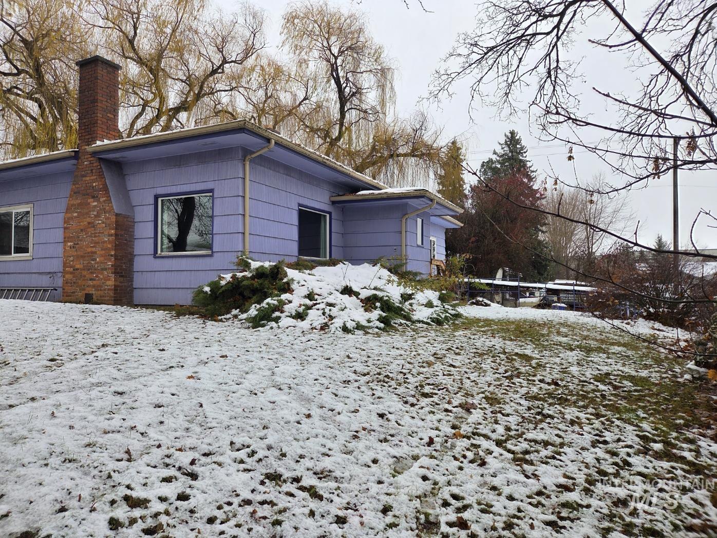 615 N Washington, Moscow, Idaho 83843, 4 Bedrooms, 2 Bathrooms, Residential For Sale, Price $505,000,MLS 98969172