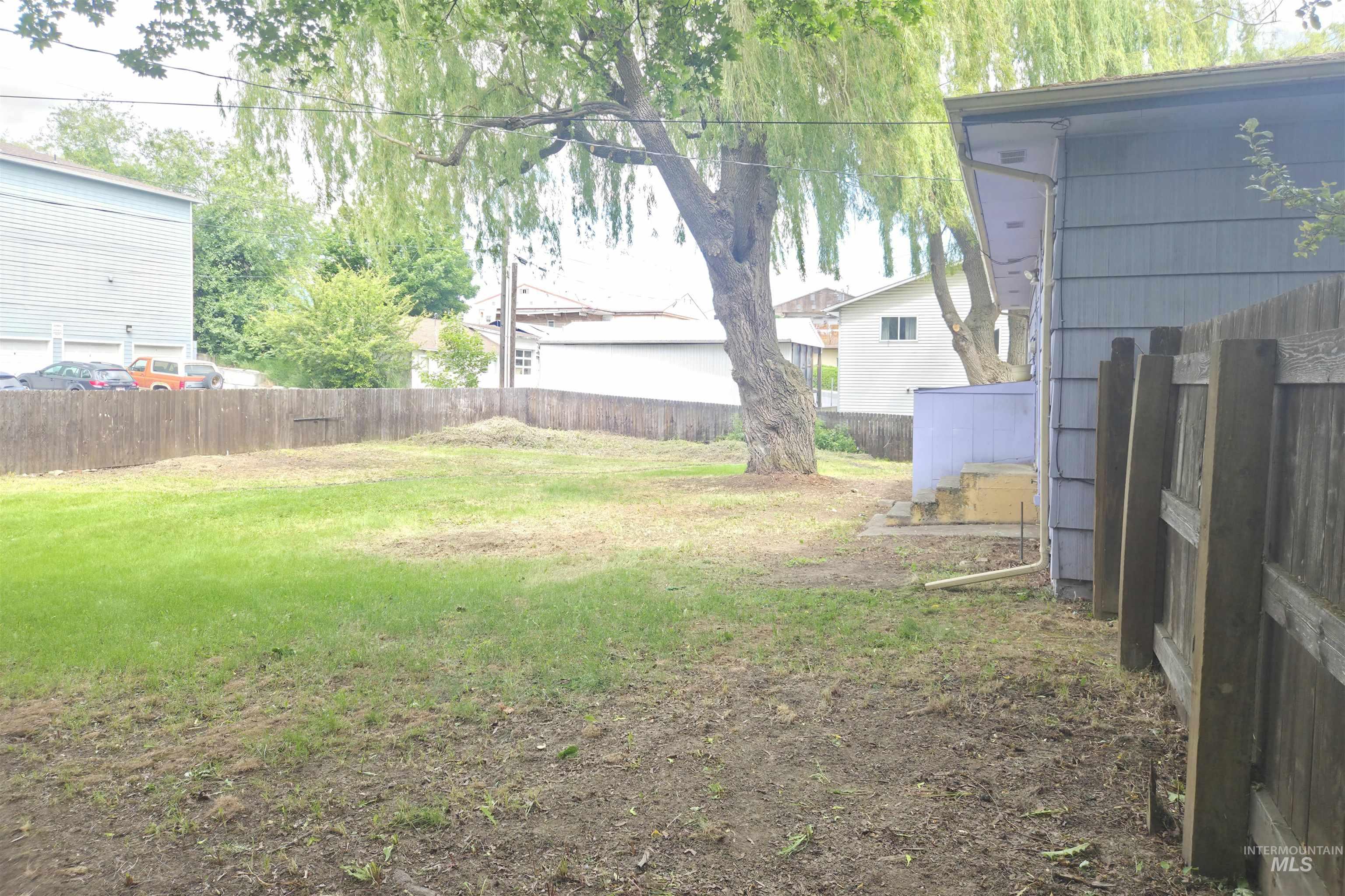 615 N Washington, Moscow, Idaho 83843, 4 Bedrooms, 2 Bathrooms, Residential For Sale, Price $449,000,MLS 98969172