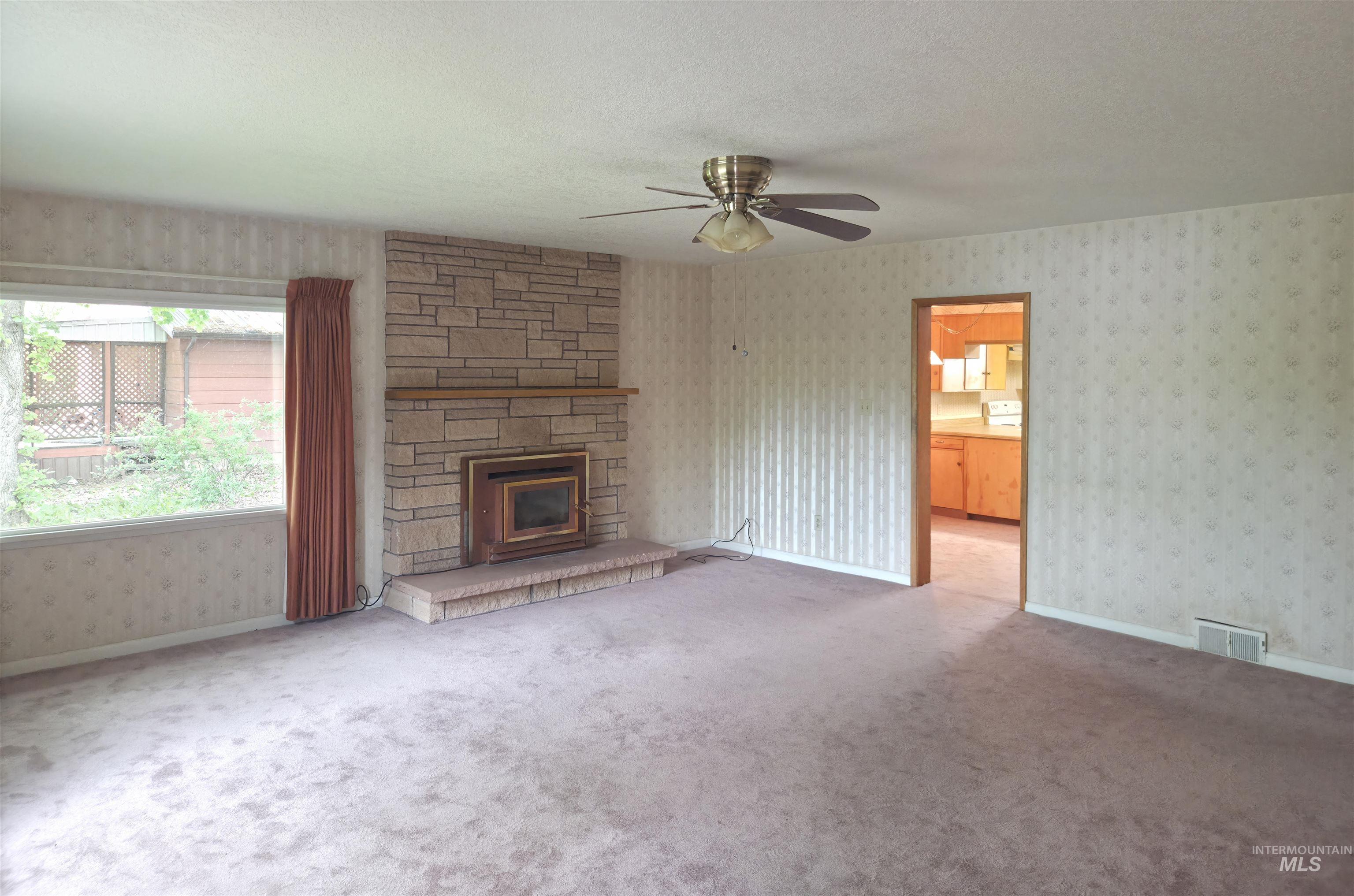 615 N Washington, Moscow, Idaho 83843, 4 Bedrooms, 2 Bathrooms, Residential For Sale, Price $449,000,MLS 98969172