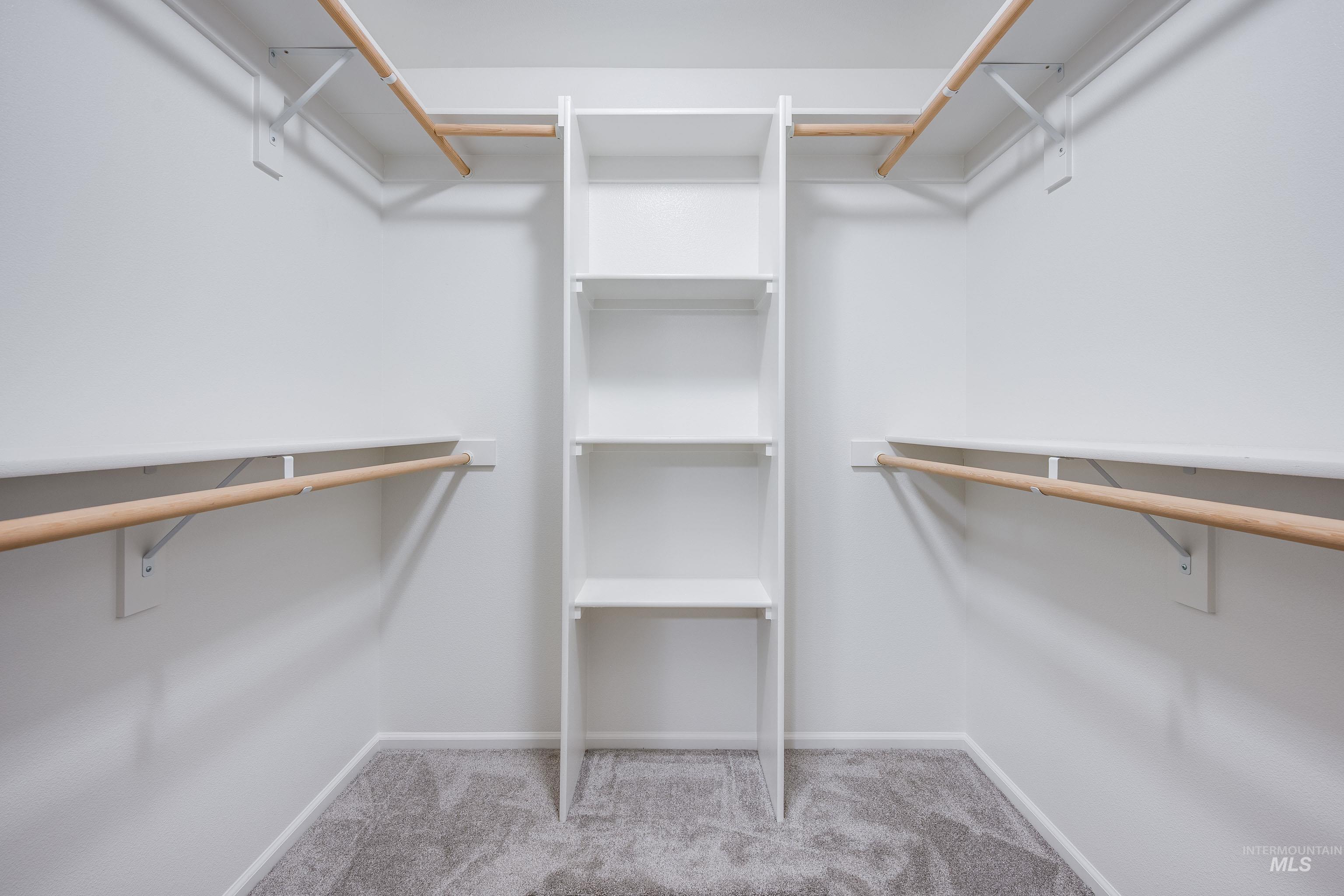 2586 Springsnow Street, Clarkston, Washington 99403, 3 Bedrooms, 2 Bathrooms, Residential For Sale, Price $353,000,MLS 98969189