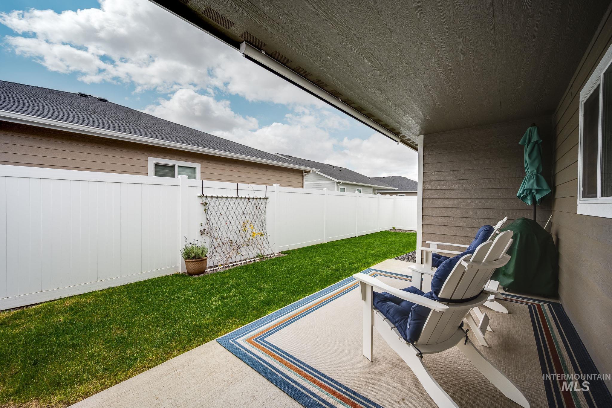 2586 Springsnow Street, Clarkston, Washington 99403, 3 Bedrooms, 2 Bathrooms, Residential For Sale, Price $353,000,MLS 98969189