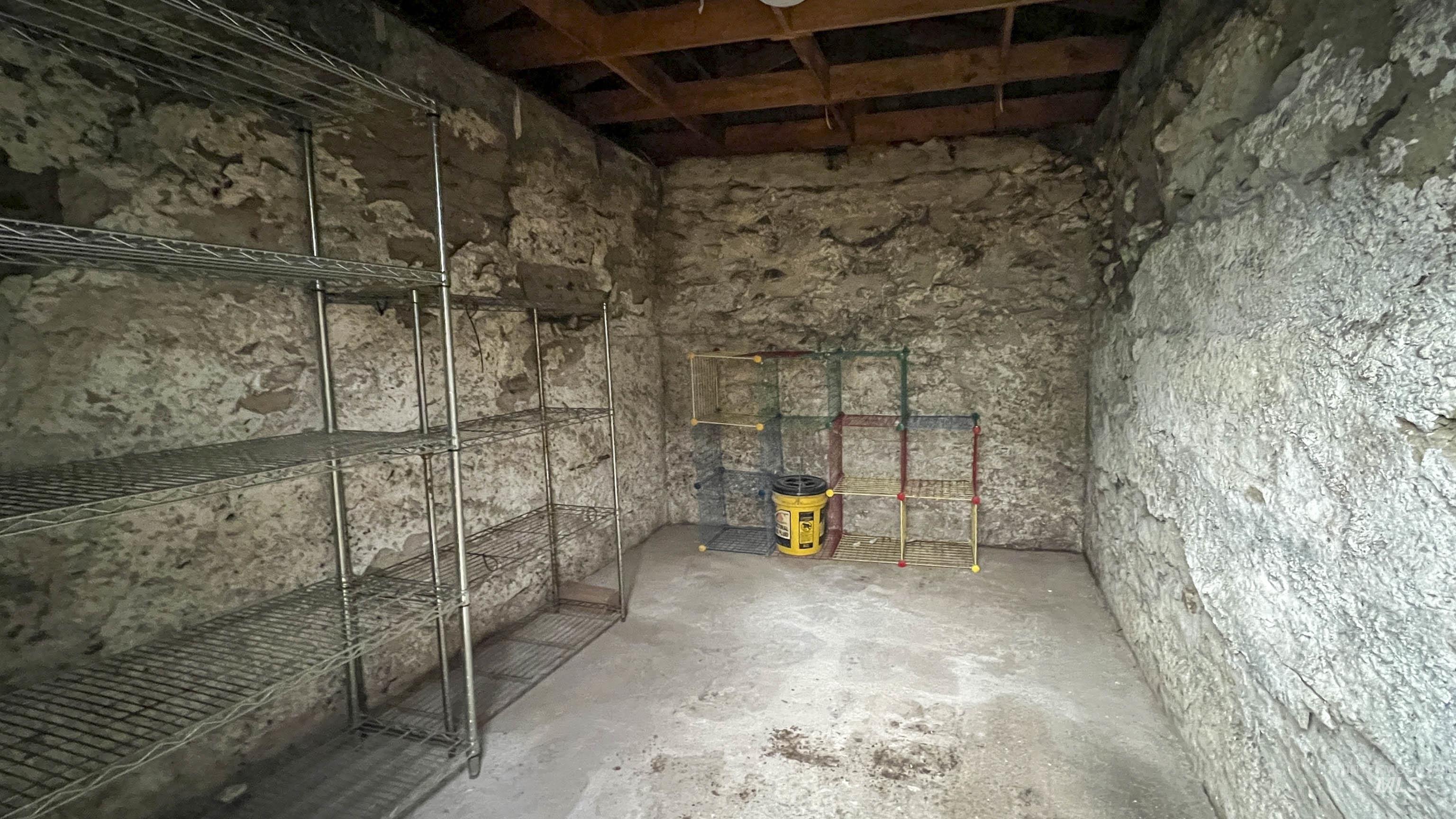 719 Viewpoint Rd, Ahsahka, Idaho 83520, 2 Bedrooms, 1 Bathroom, Residential For Sale, Price $415,000,MLS 98969193