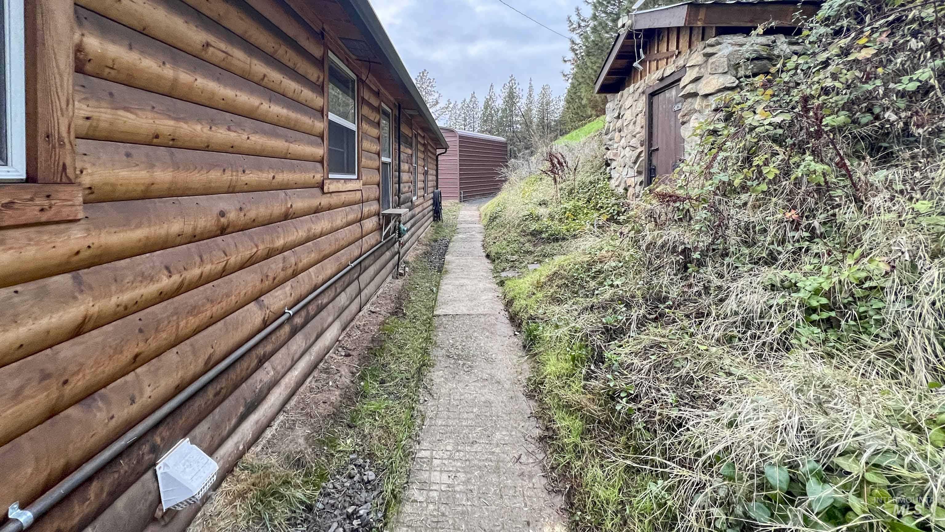 719 Viewpoint Rd, Ahsahka, Idaho 83520, 2 Bedrooms, 1 Bathroom, Residential For Sale, Price $415,000,MLS 98969193