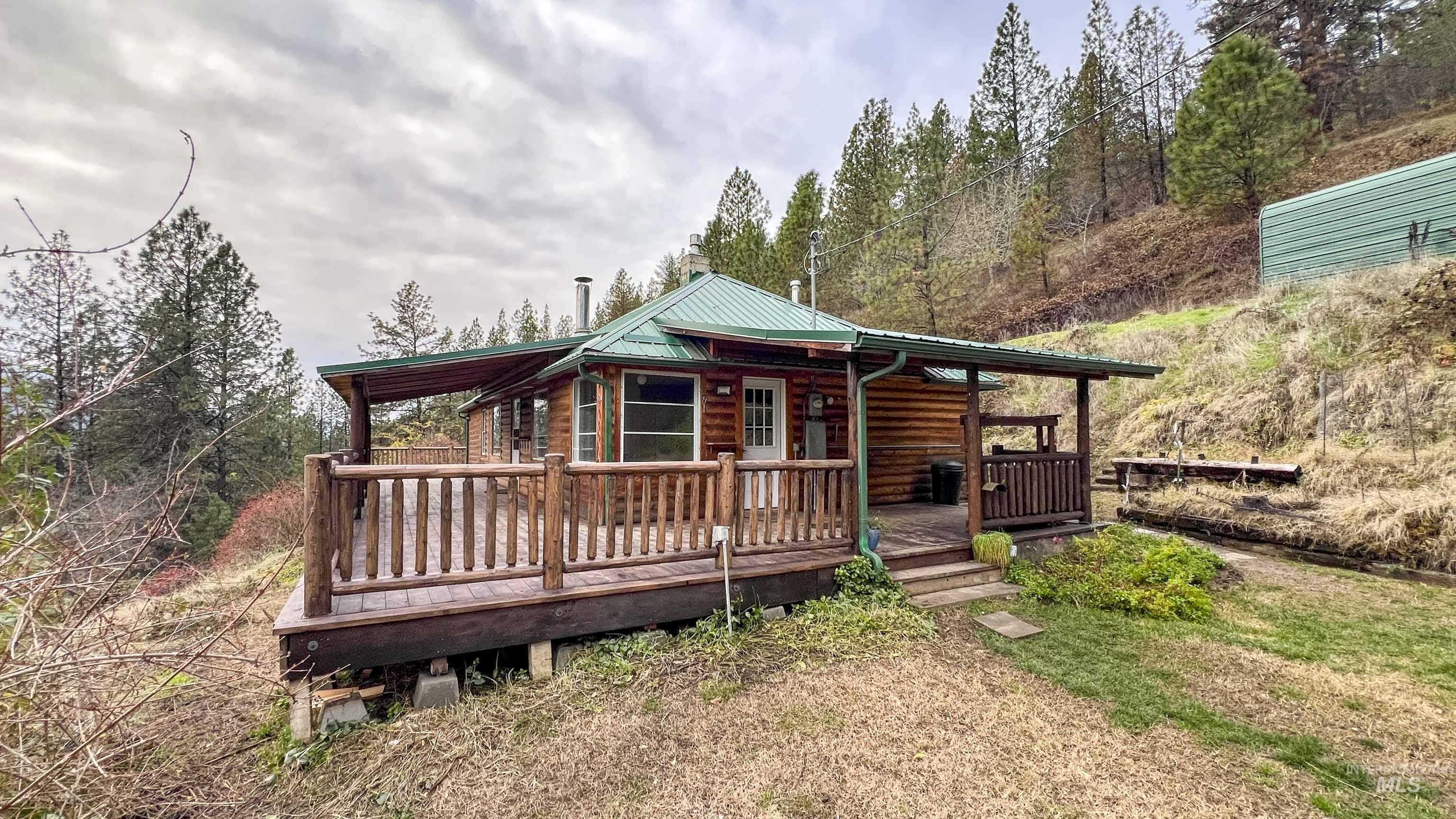 719 Viewpoint Rd, Ahsahka, Idaho 83520, 2 Bedrooms, 1 Bathroom, Residential For Sale, Price $415,000,MLS 98969193