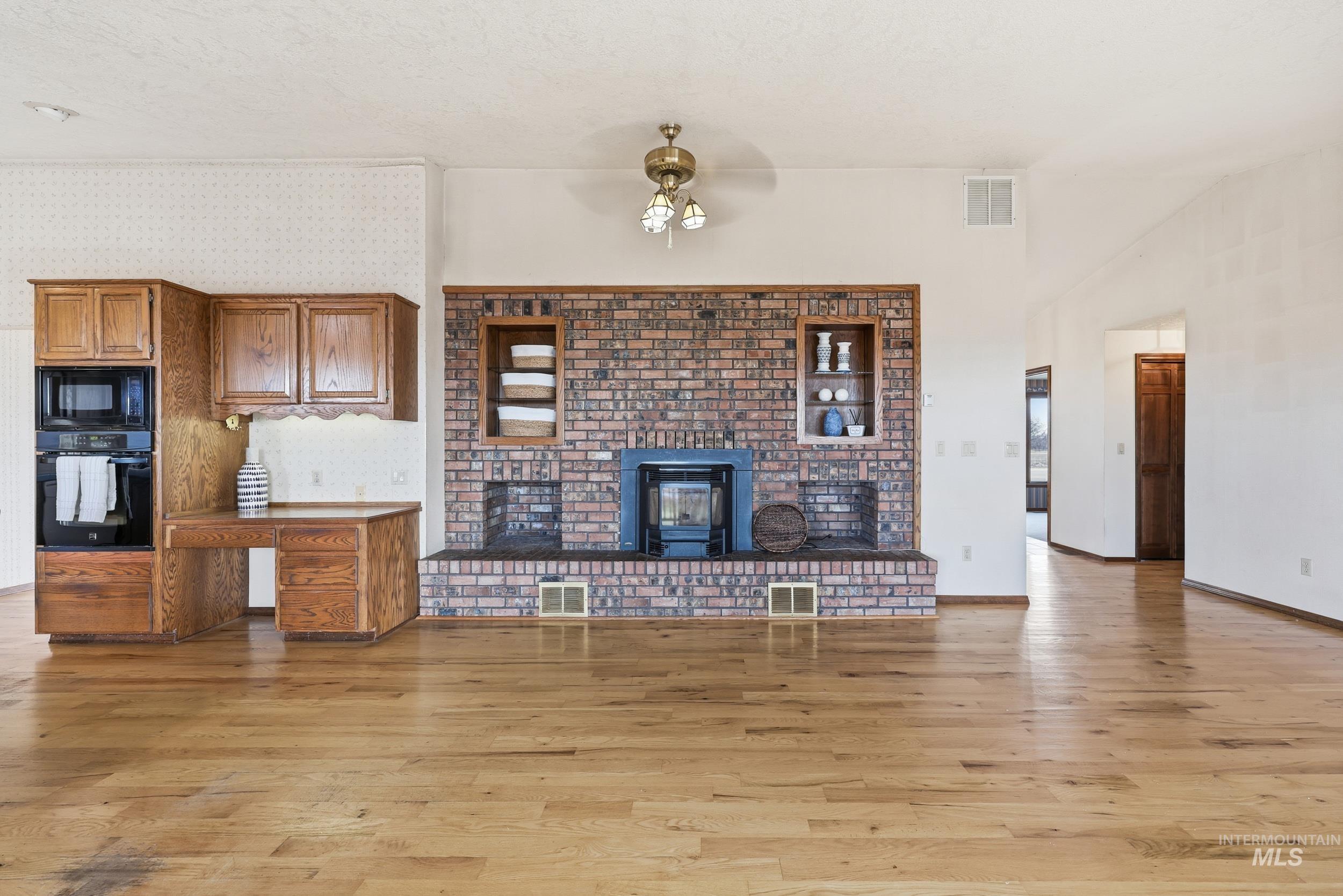 6283 Bud Lane, Star, Idaho 83669, 3 Bedrooms, 2.5 Bathrooms, Residential For Sale, Price $675,000,MLS 98969195