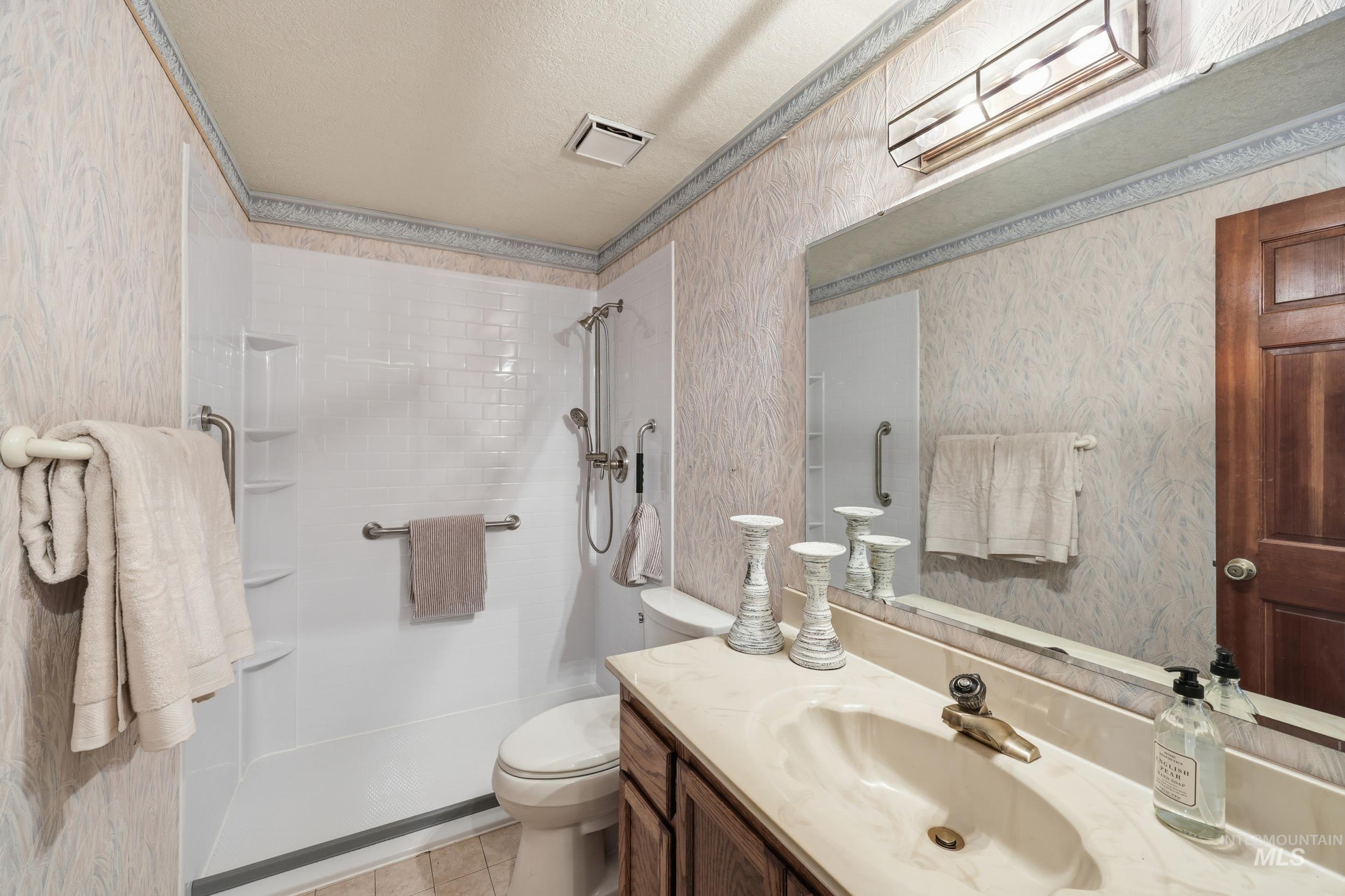 6283 Bud Lane, Star, Idaho 83669, 3 Bedrooms, 2.5 Bathrooms, Residential For Sale, Price $675,000,MLS 98969195