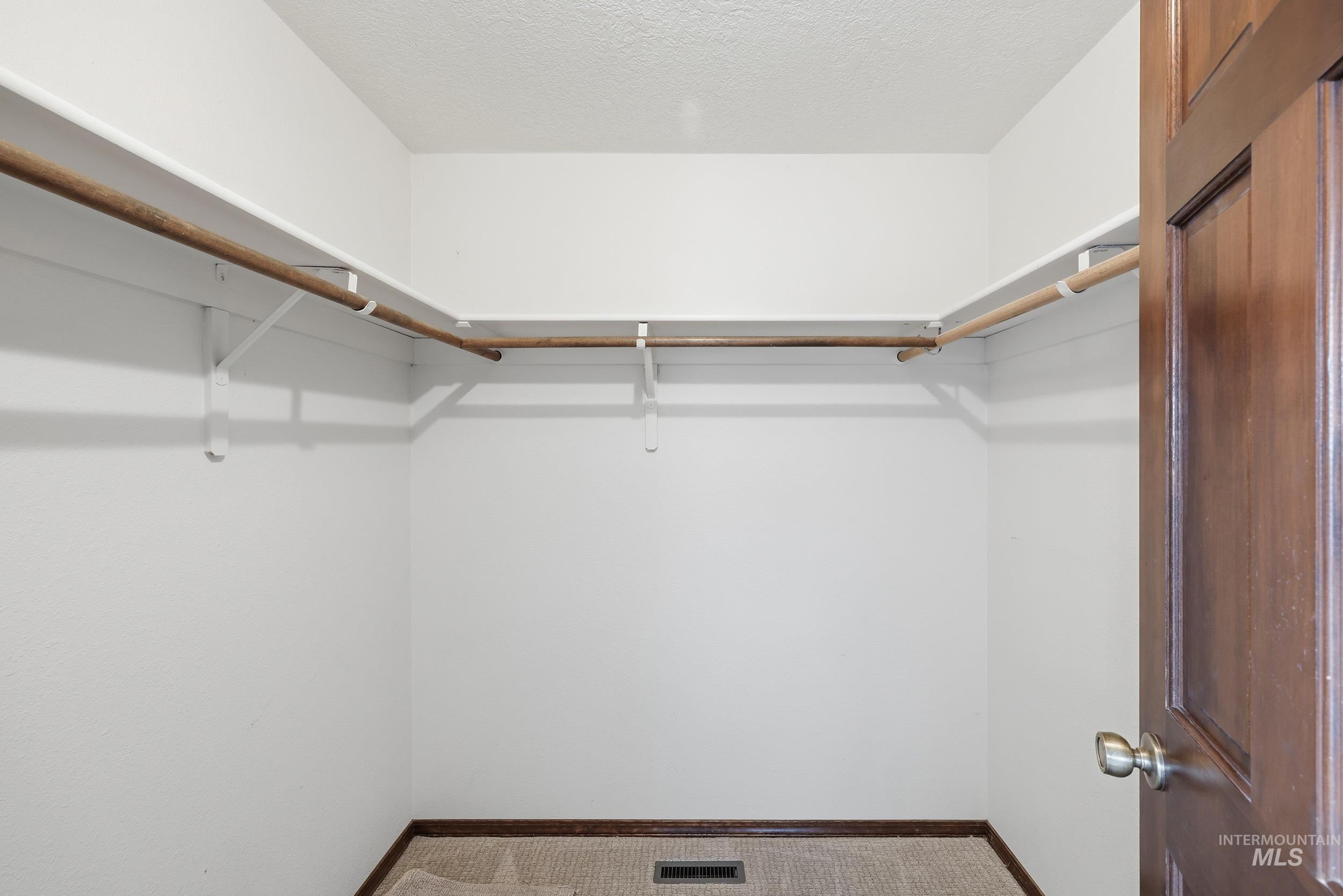 6283 Bud Lane, Star, Idaho 83669, 3 Bedrooms, 2.5 Bathrooms, Residential For Sale, Price $675,000,MLS 98969195