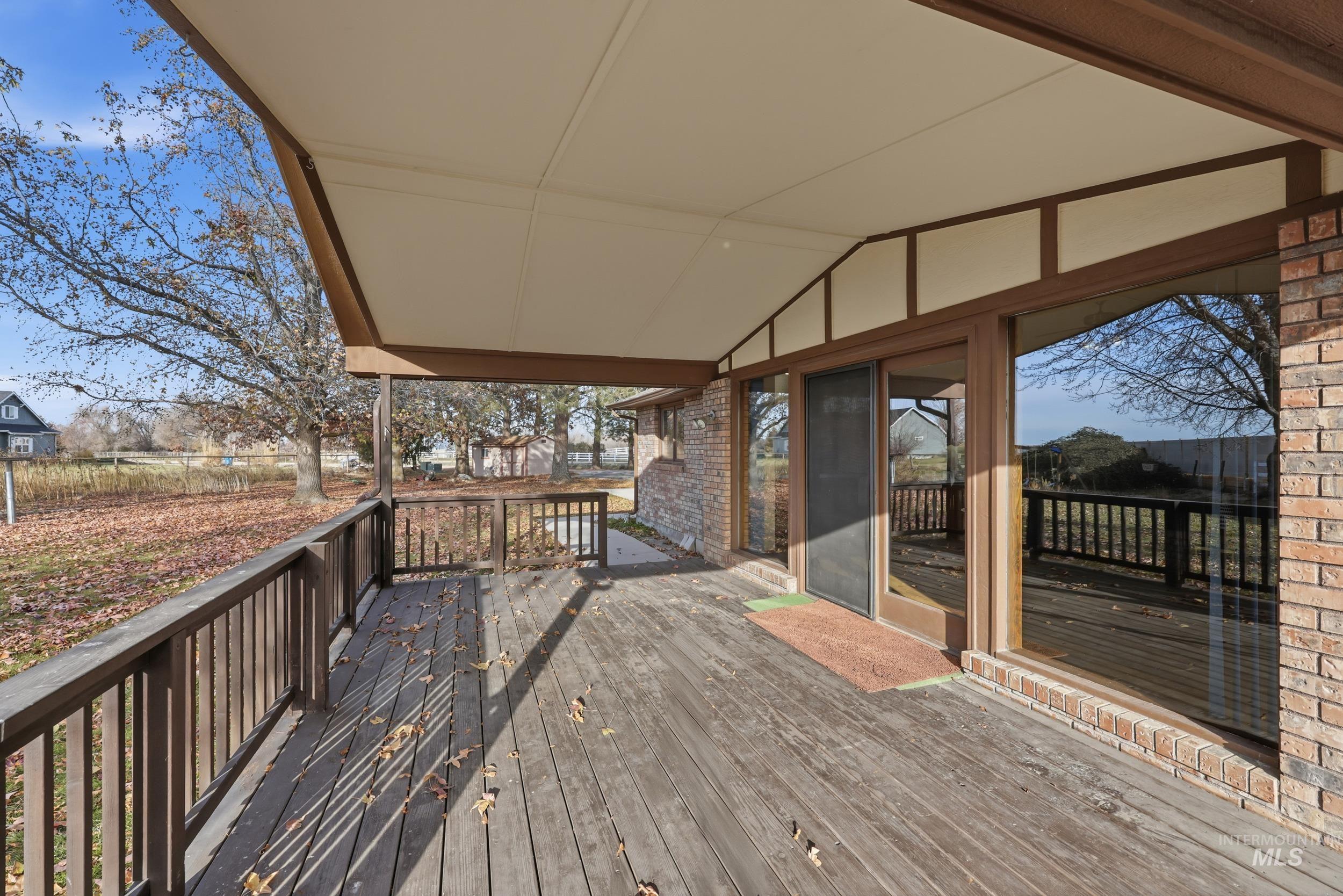 6283 Bud Lane, Star, Idaho 83669, 3 Bedrooms, 2.5 Bathrooms, Residential For Sale, Price $675,000,MLS 98969195