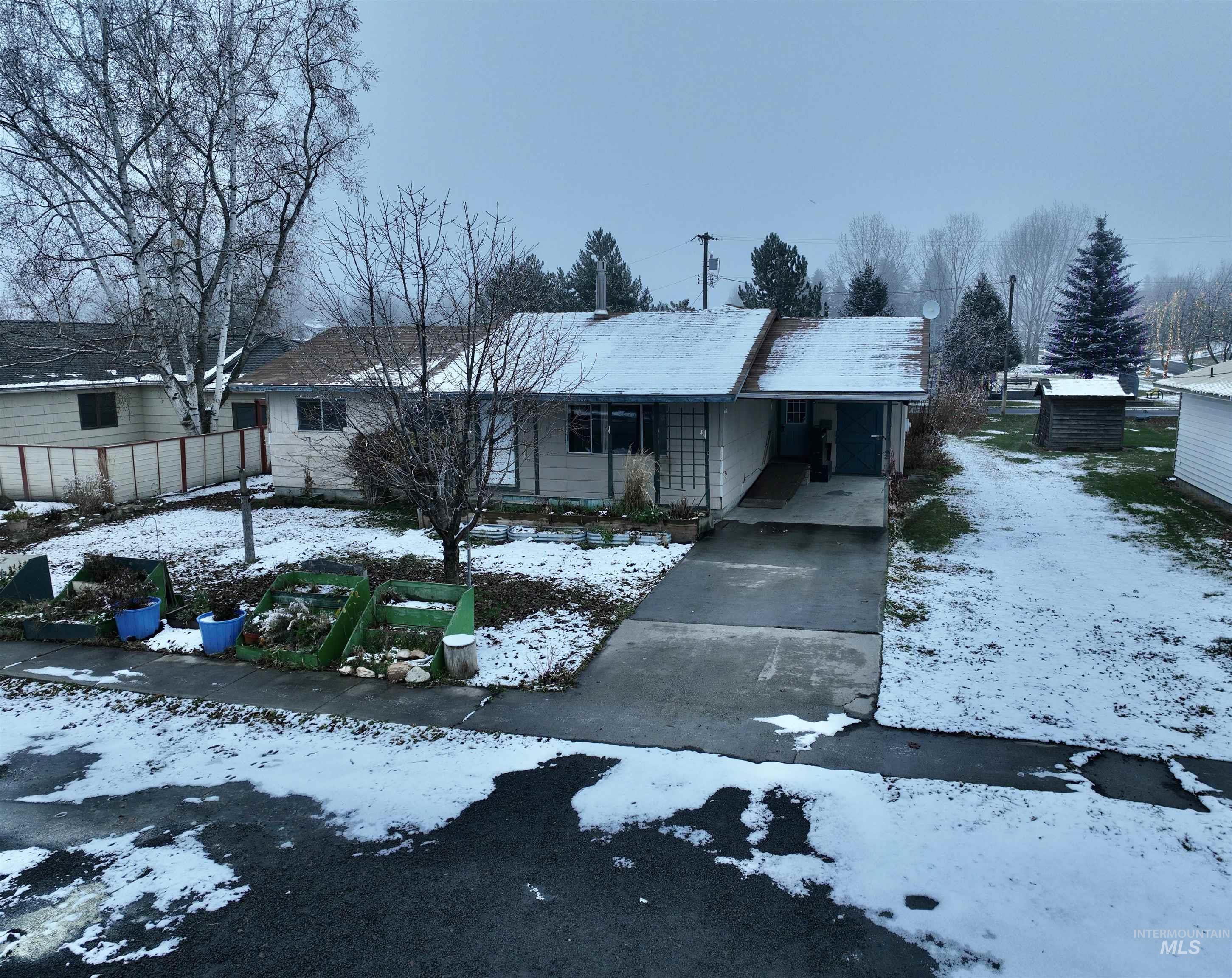 417 Maple St, Nezperce, Idaho 83543, 4 Bedrooms, 2 Bathrooms, Residential For Sale, Price $239,000,MLS 98969197