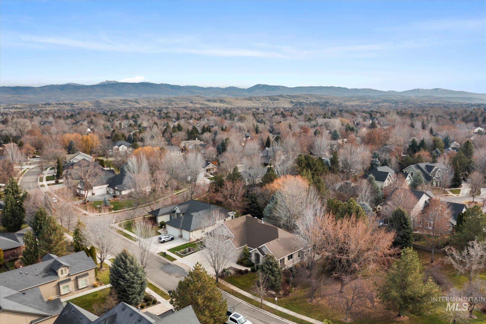 1643 N Watson Pl, Eagle, Idaho 83616, 5 Bedrooms, 4.5 Bathrooms, Residential For Sale, Price $1,289,000,MLS 98969198