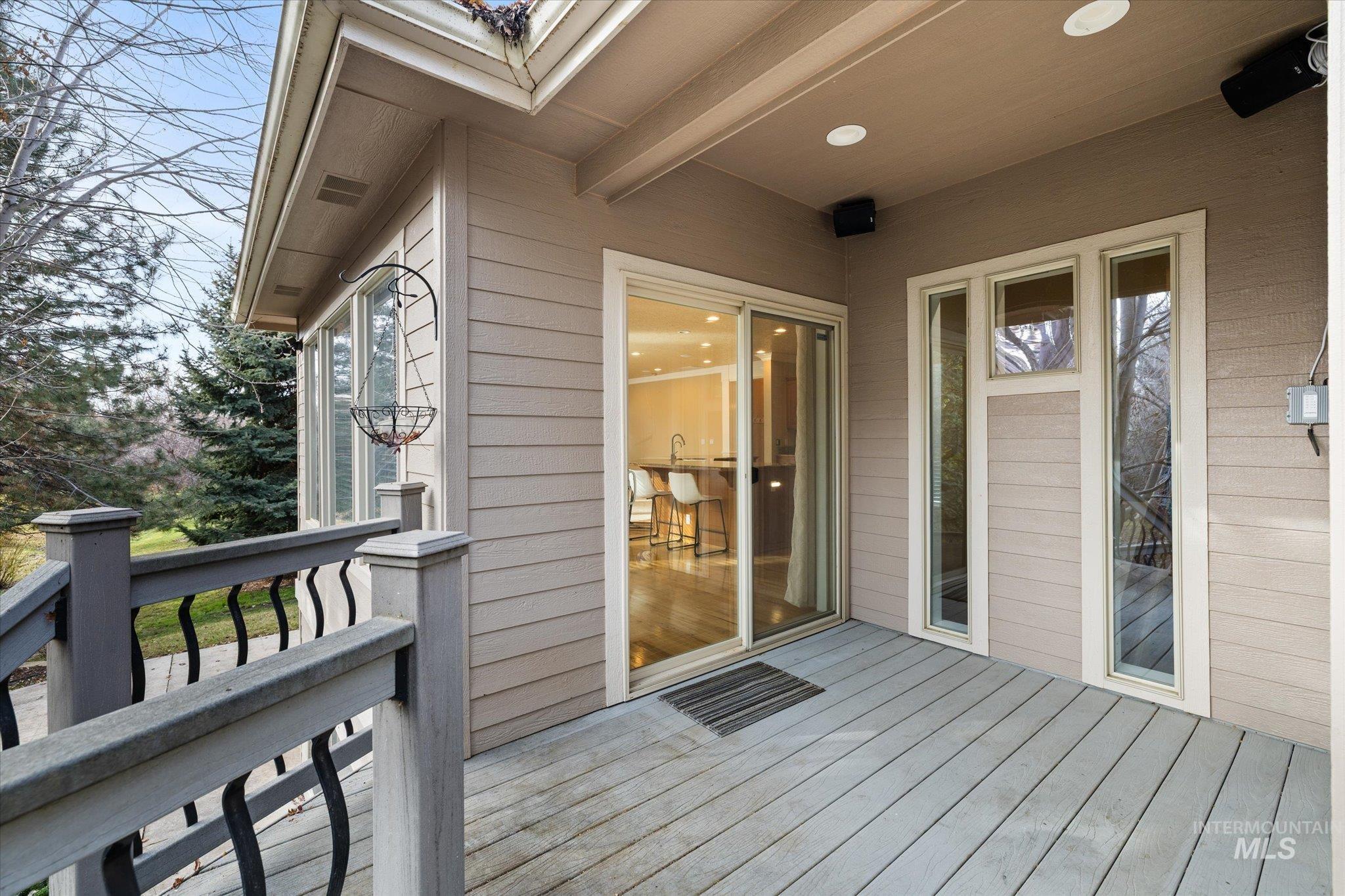 1643 N Watson Pl, Eagle, Idaho 83616, 5 Bedrooms, 4.5 Bathrooms, Residential For Sale, Price $1,289,000,MLS 98969198