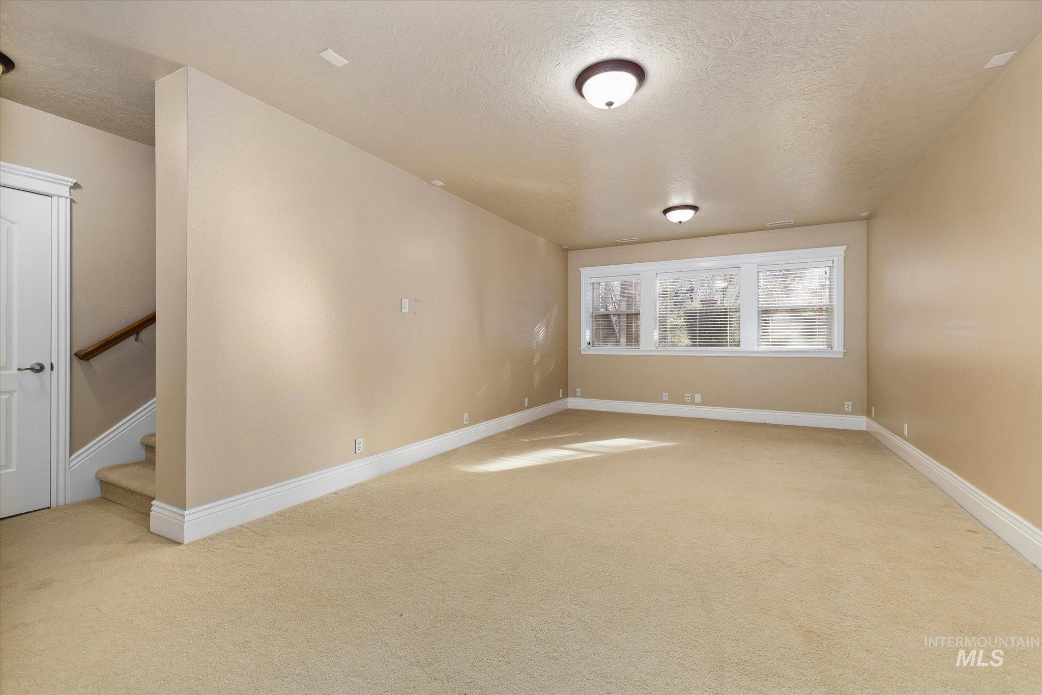 1643 N Watson Pl, Eagle, Idaho 83616, 5 Bedrooms, 4.5 Bathrooms, Residential For Sale, Price $1,289,000,MLS 98969198