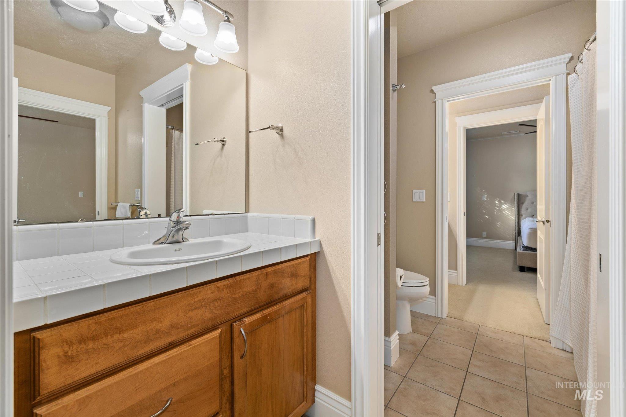 1643 N Watson Pl, Eagle, Idaho 83616, 5 Bedrooms, 4.5 Bathrooms, Residential For Sale, Price $1,289,000,MLS 98969198