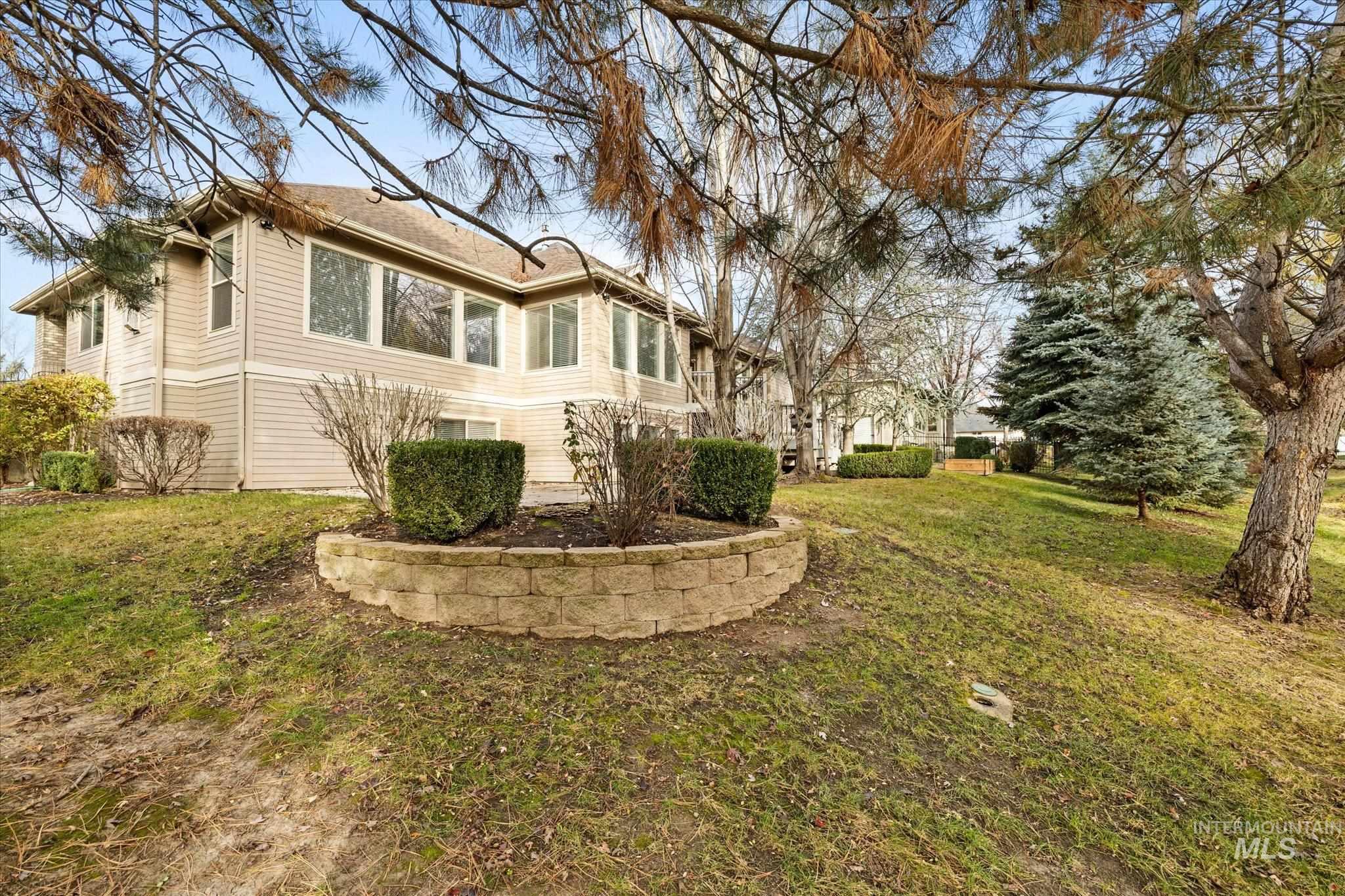 1643 N Watson Pl, Eagle, Idaho 83616, 5 Bedrooms, 4.5 Bathrooms, Residential For Sale, Price $1,289,000,MLS 98969198