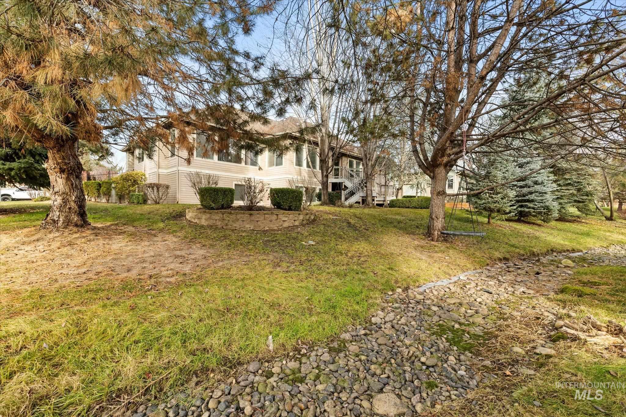 1643 N Watson Pl, Eagle, Idaho 83616, 5 Bedrooms, 4.5 Bathrooms, Residential For Sale, Price $1,289,000,MLS 98969198