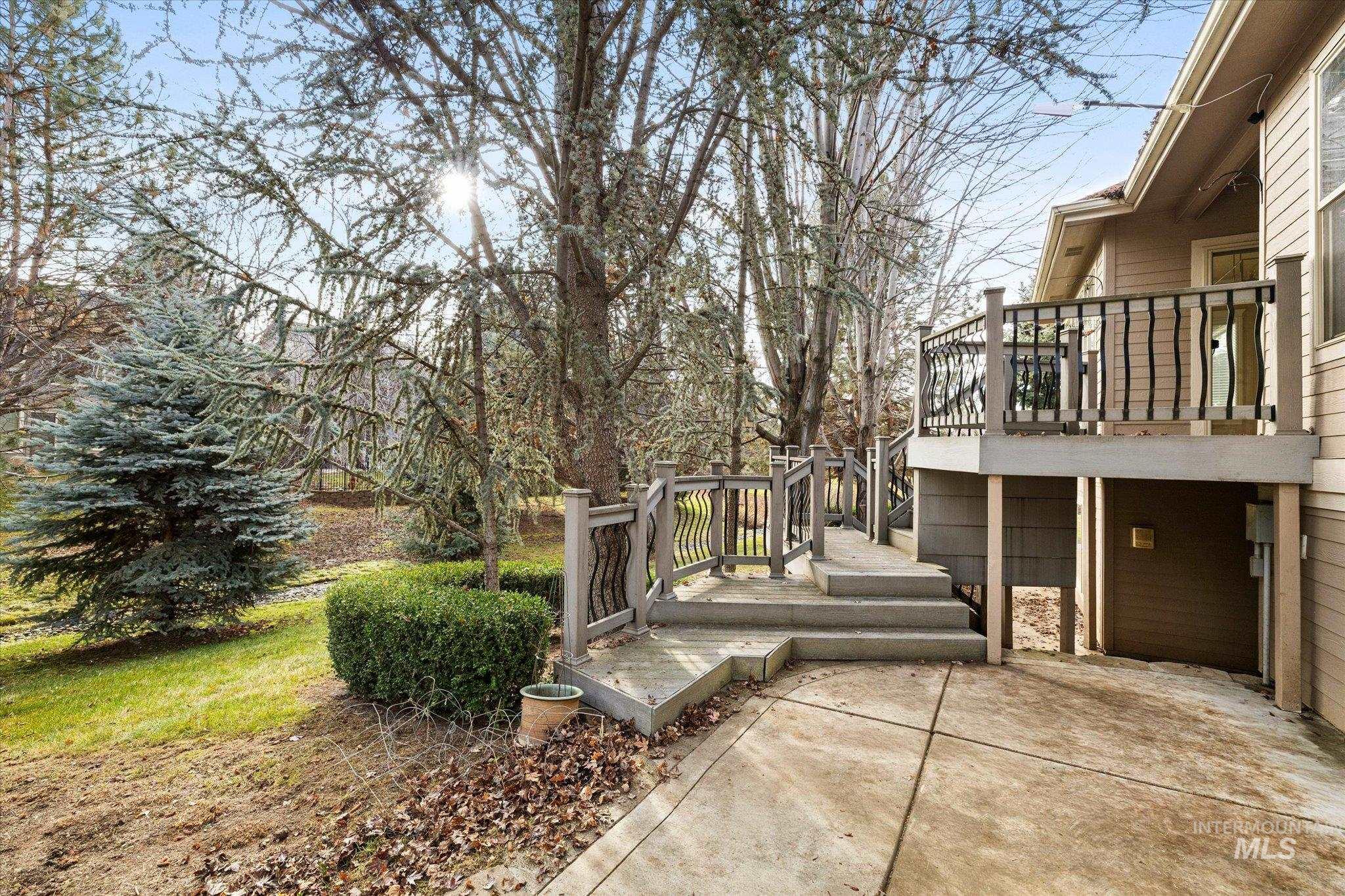 1643 N Watson Pl, Eagle, Idaho 83616, 5 Bedrooms, 4.5 Bathrooms, Residential For Sale, Price $1,289,000,MLS 98969198