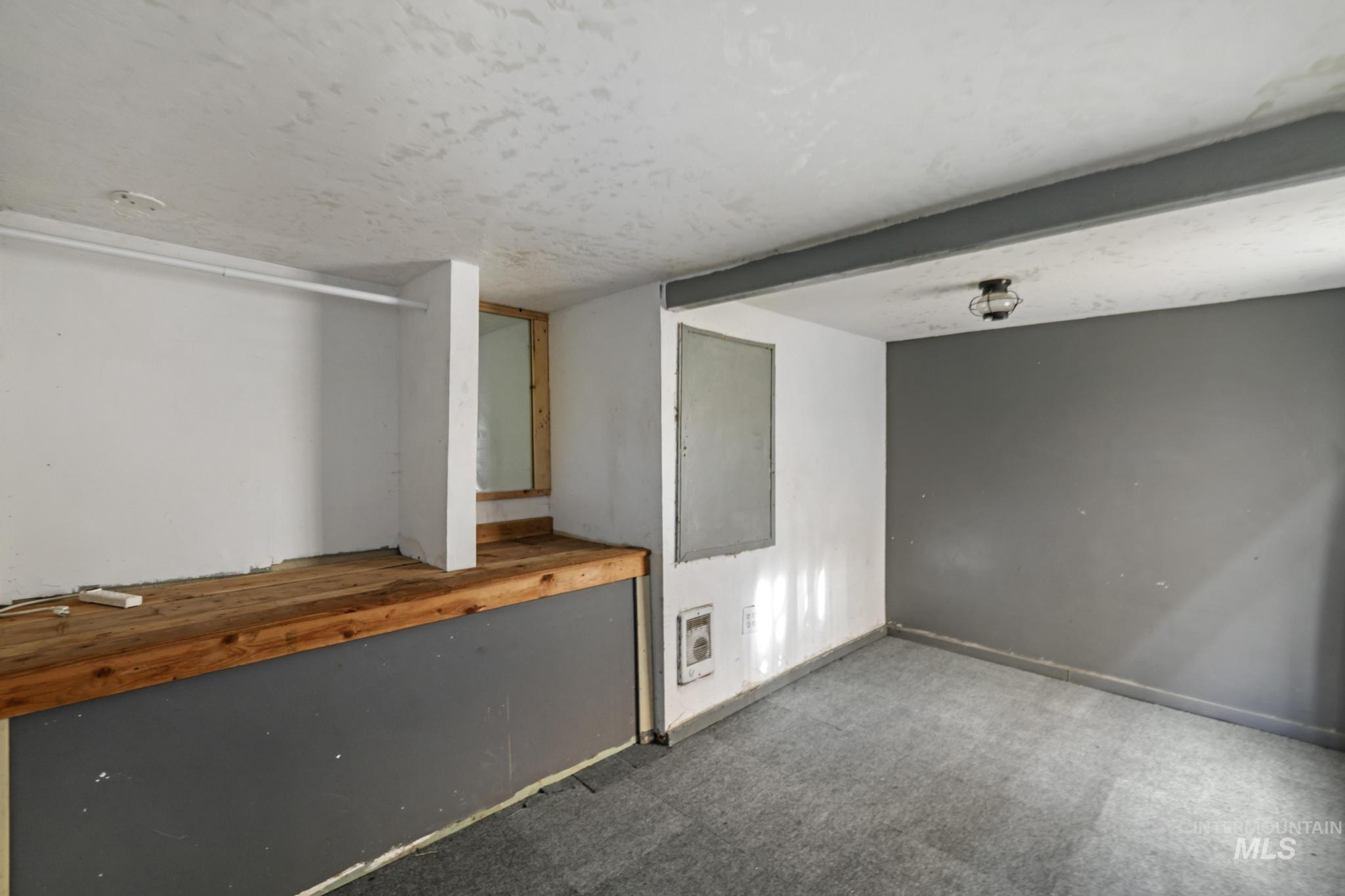 729 California Street, Gooding, Idaho 83330, 2 Bedrooms, 1 Bathroom, Residential For Sale, Price $149,900,MLS 98969199