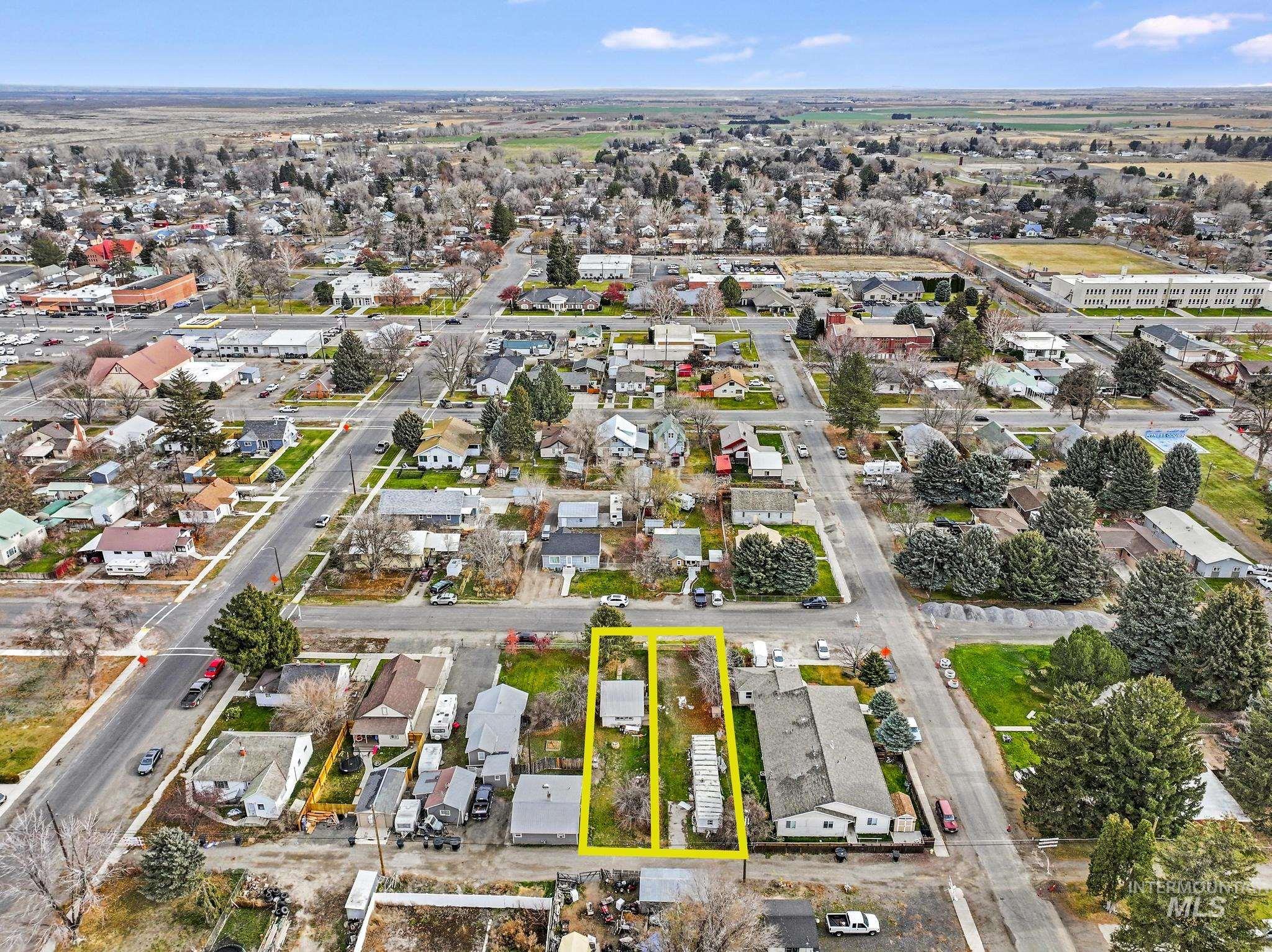 729 California Street, Gooding, Idaho 83330, 2 Bedrooms, 1 Bathroom, Residential For Sale, Price $149,900,MLS 98969199