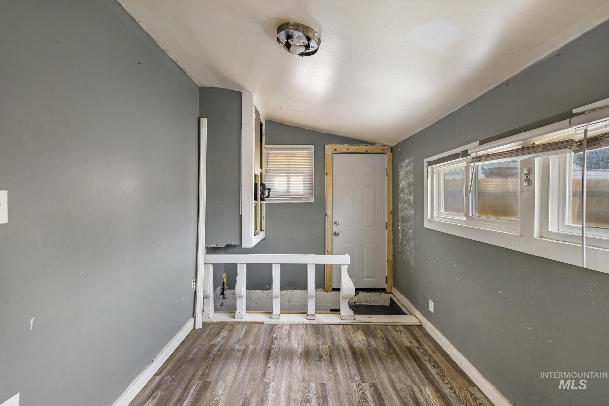 729 California Street, Gooding, Idaho 83330, 2 Bedrooms, 1 Bathroom, Residential For Sale, Price $149,900,MLS 98969199