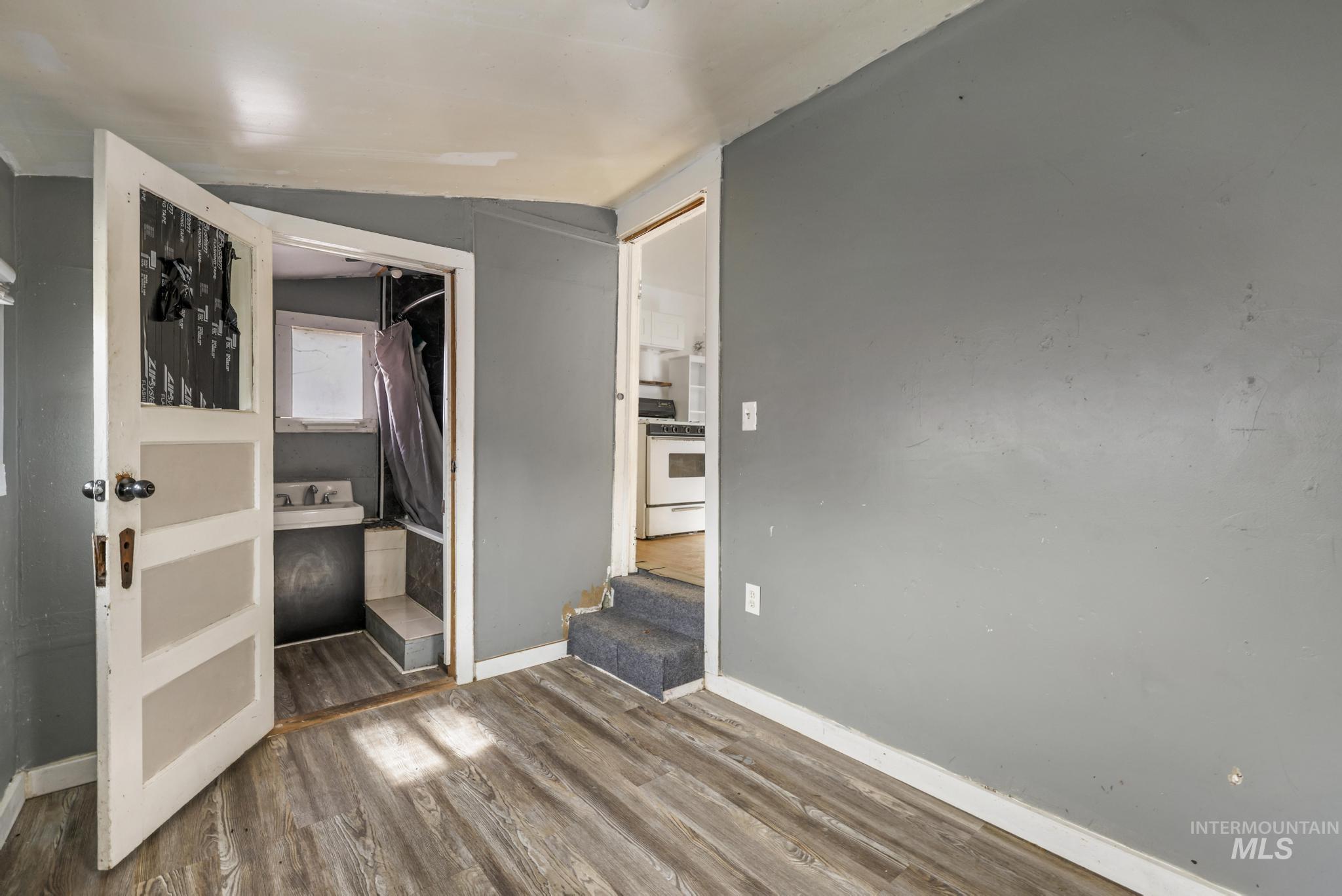 729 California Street, Gooding, Idaho 83330, 2 Bedrooms, 1 Bathroom, Residential For Sale, Price $149,900,MLS 98969199