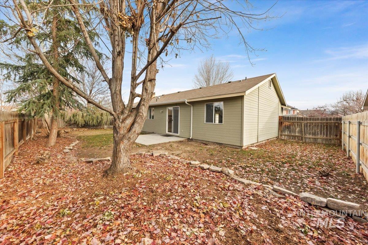 7415 N Matlock Ave, Boise, Idaho 83714, 3 Bedrooms, 2 Bathrooms, Residential For Sale, Price $455,000,MLS 98969201