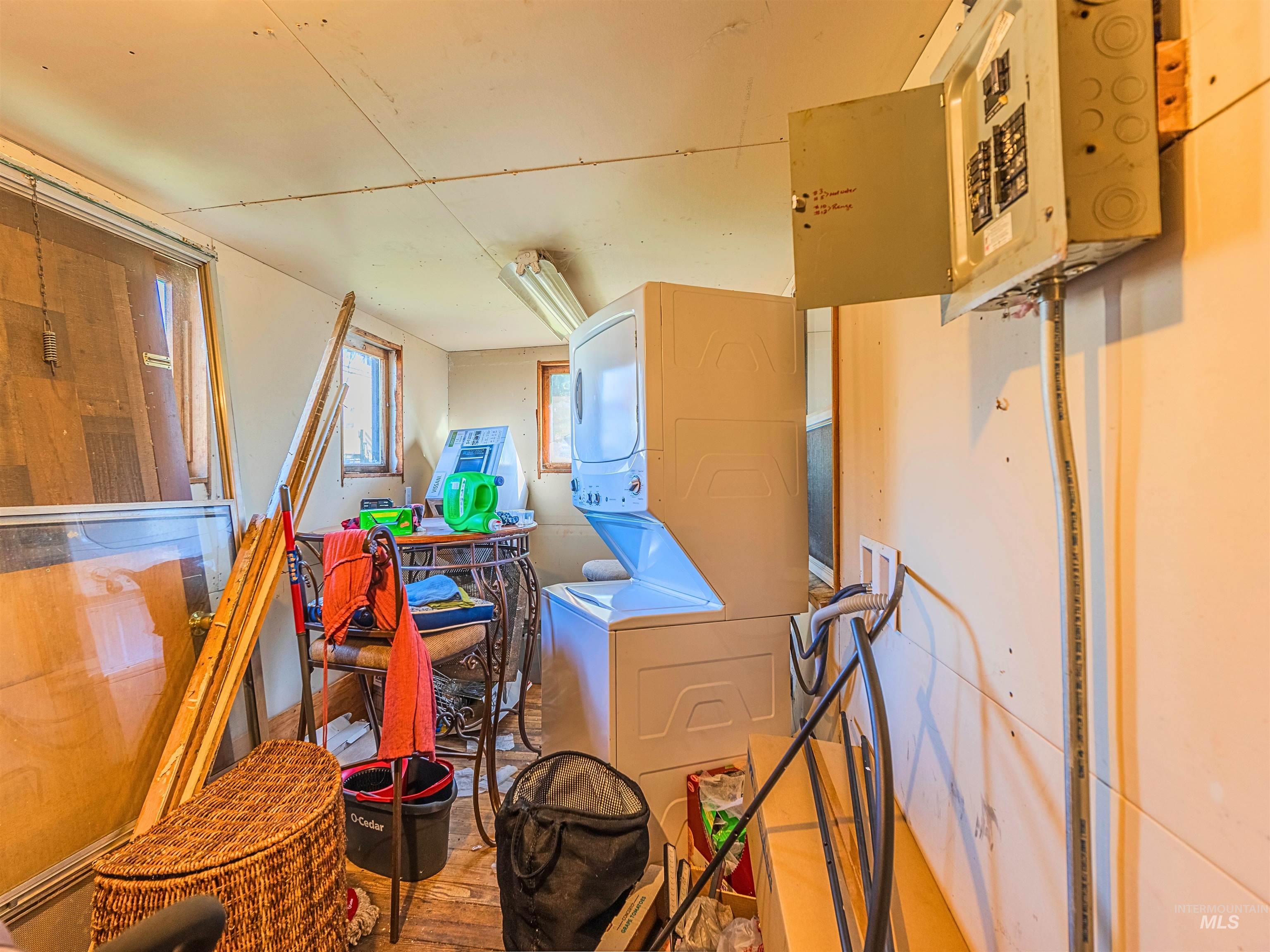 607 6th St., Craigmont, Idaho 83523, 4 Bedrooms, 2 Bathrooms, Residential For Sale, Price $184,000,MLS 98969204