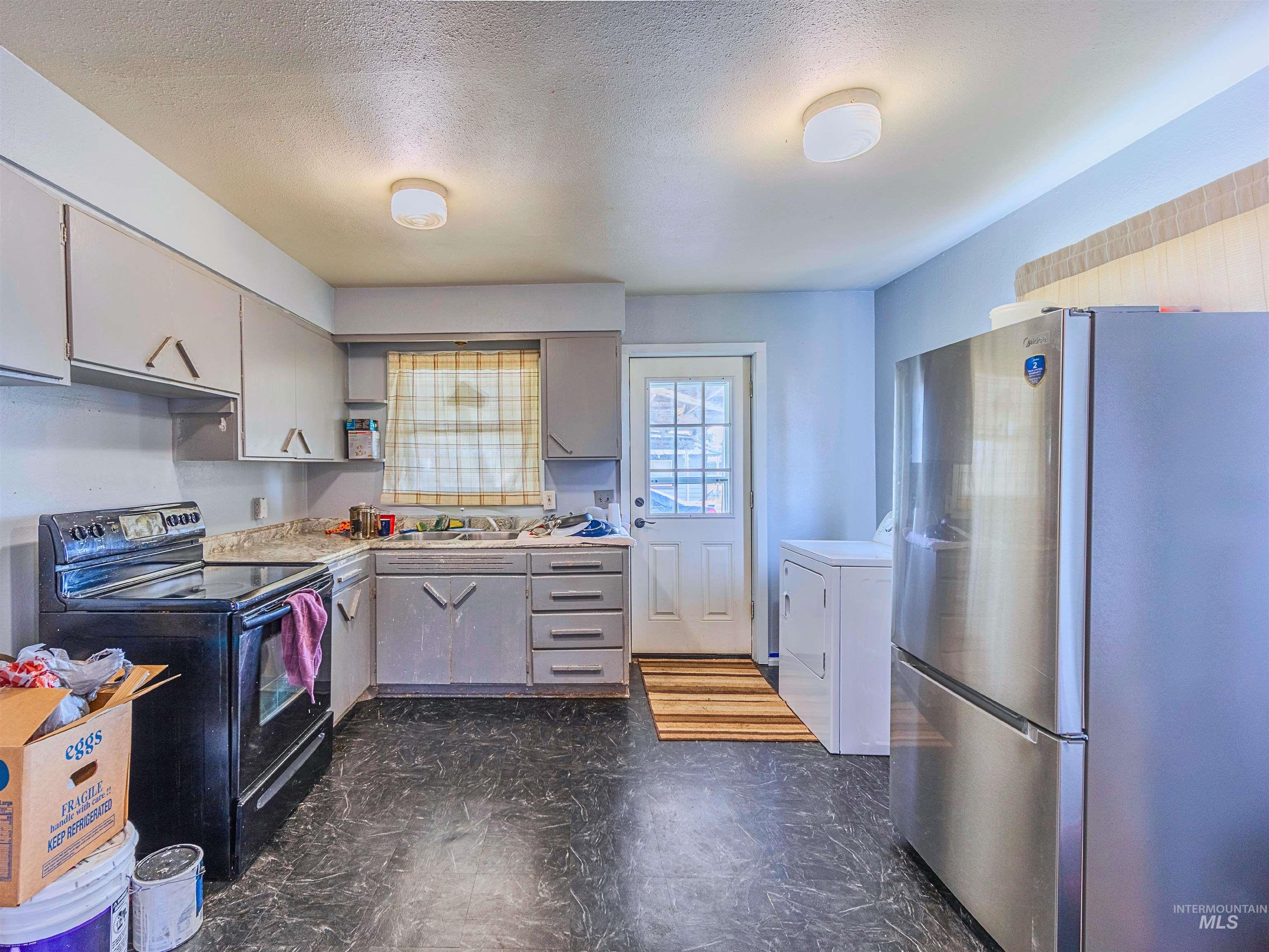 607 6th St., Craigmont, Idaho 83523, 4 Bedrooms, 2 Bathrooms, Residential For Sale, Price $184,000,MLS 98969204