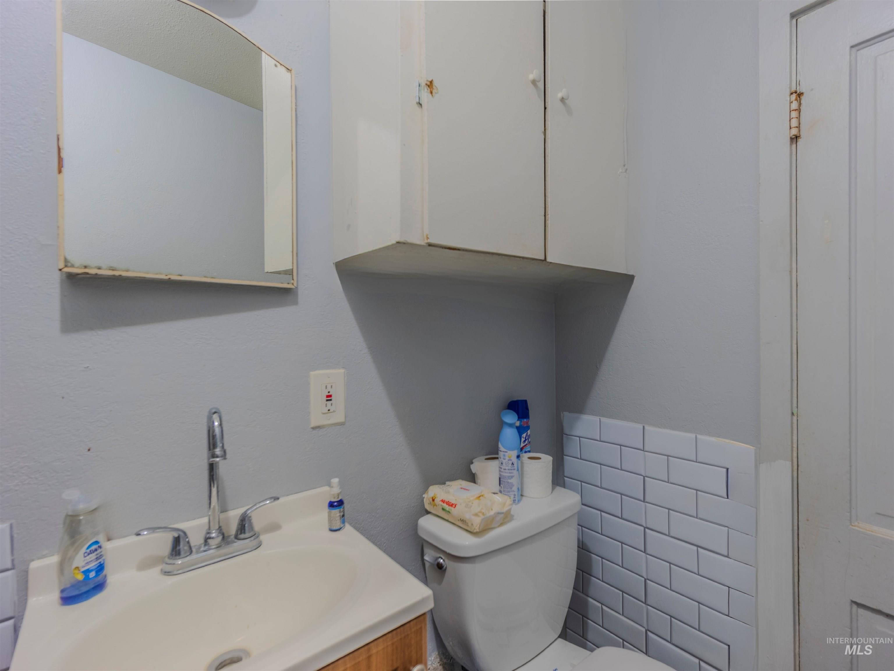 607 6th St., Craigmont, Idaho 83523, 4 Bedrooms, 2 Bathrooms, Residential For Sale, Price $184,000,MLS 98969204