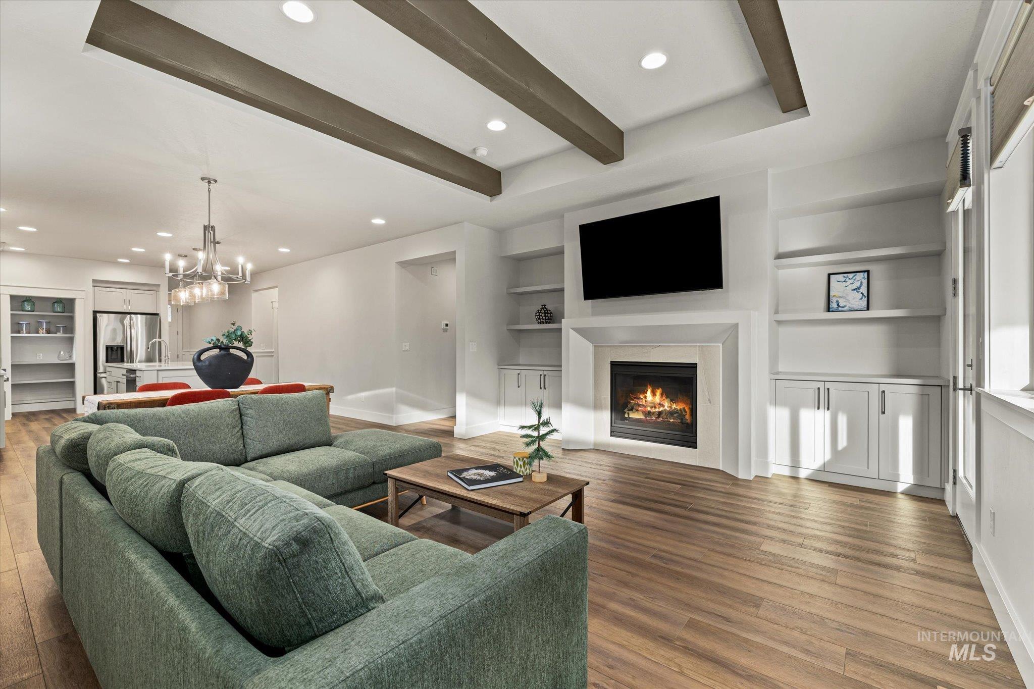 6318 S Utmost Ln., Meridian, Idaho 83642, 3 Bedrooms, 2.5 Bathrooms, Residential For Sale, Price $524,900,MLS 98969209